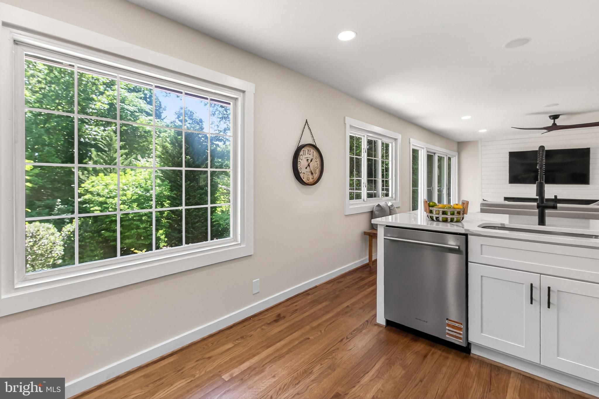 SLEEPY HOLLOW WOODS - Residential