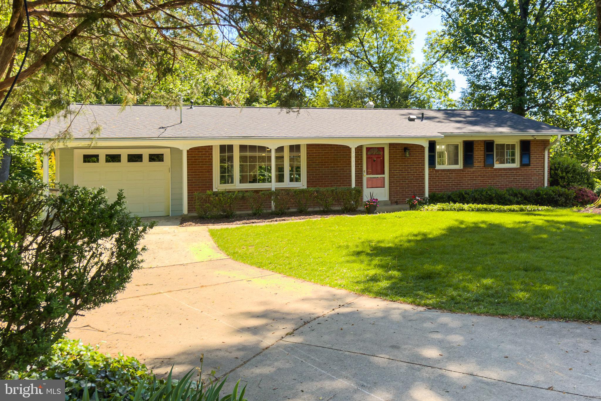 SLEEPY HOLLOW WOODS - Residential