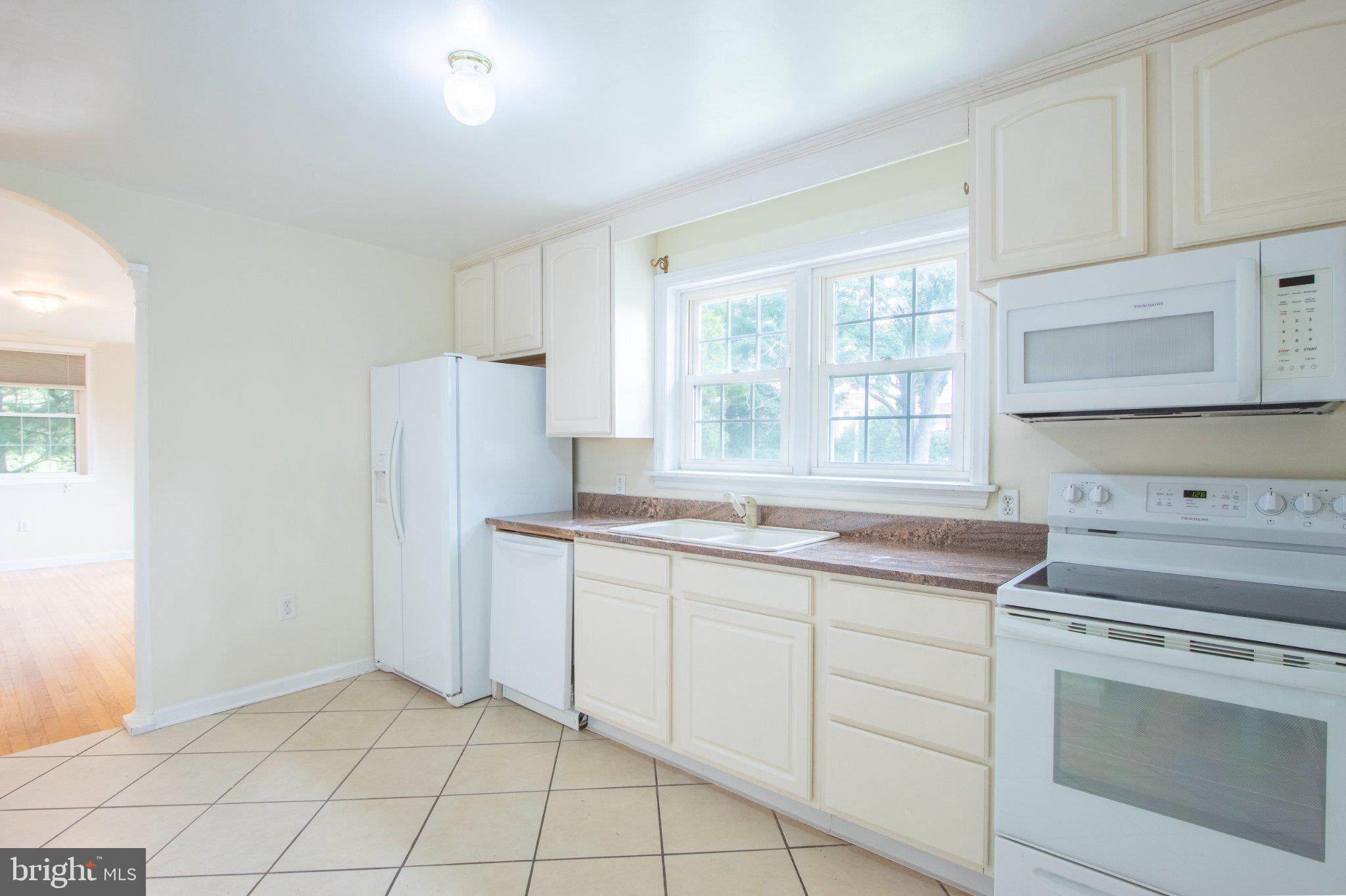 344 BEAR CHRISTIANA ROAD