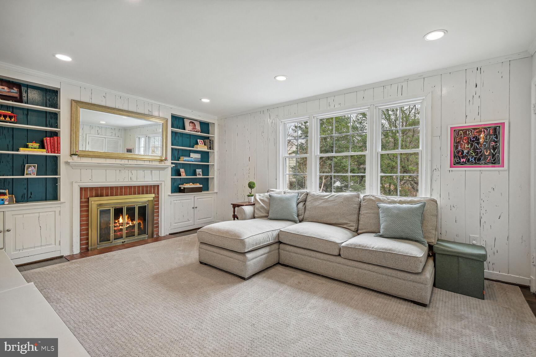 SUMNER - Residential