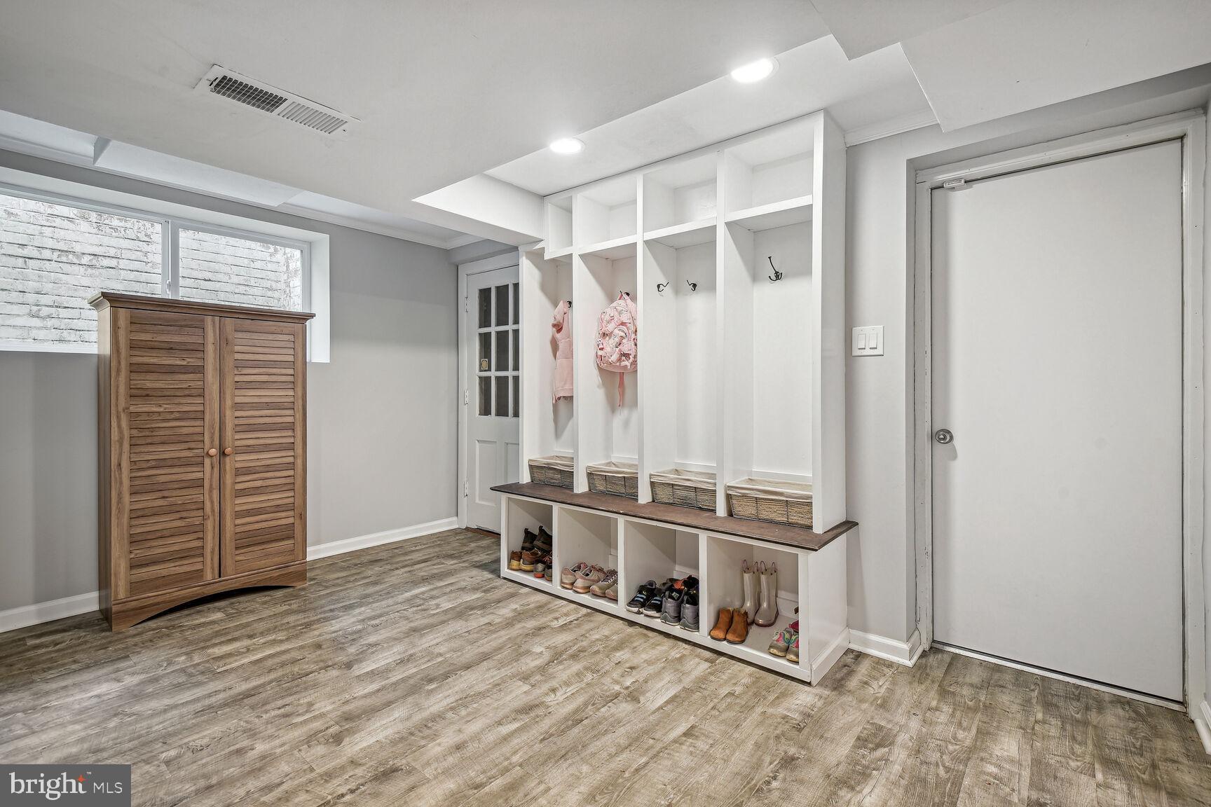 SUMNER - Residential