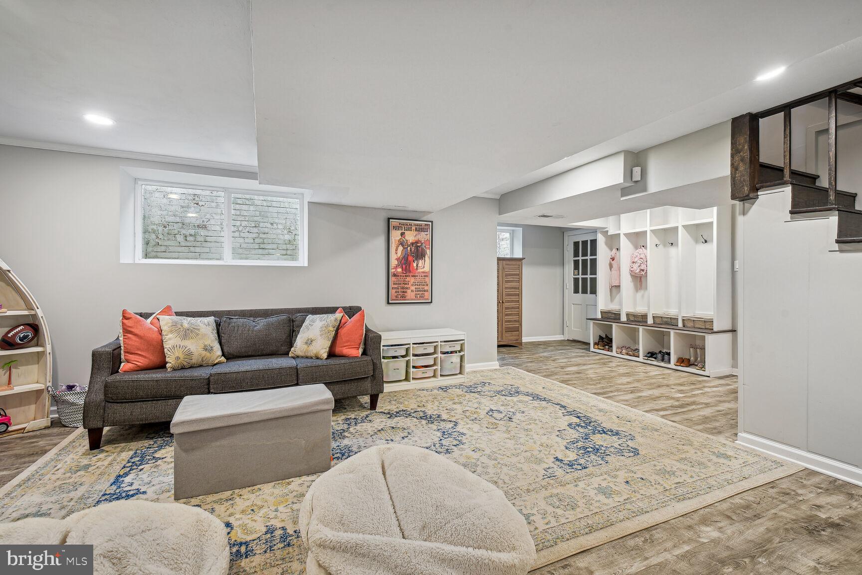 SUMNER - Residential