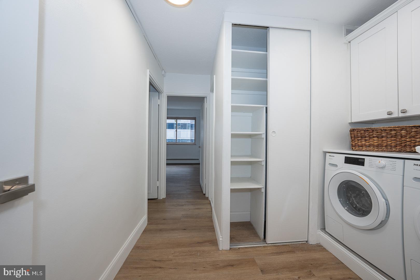 PHILADELPHIA - Residential