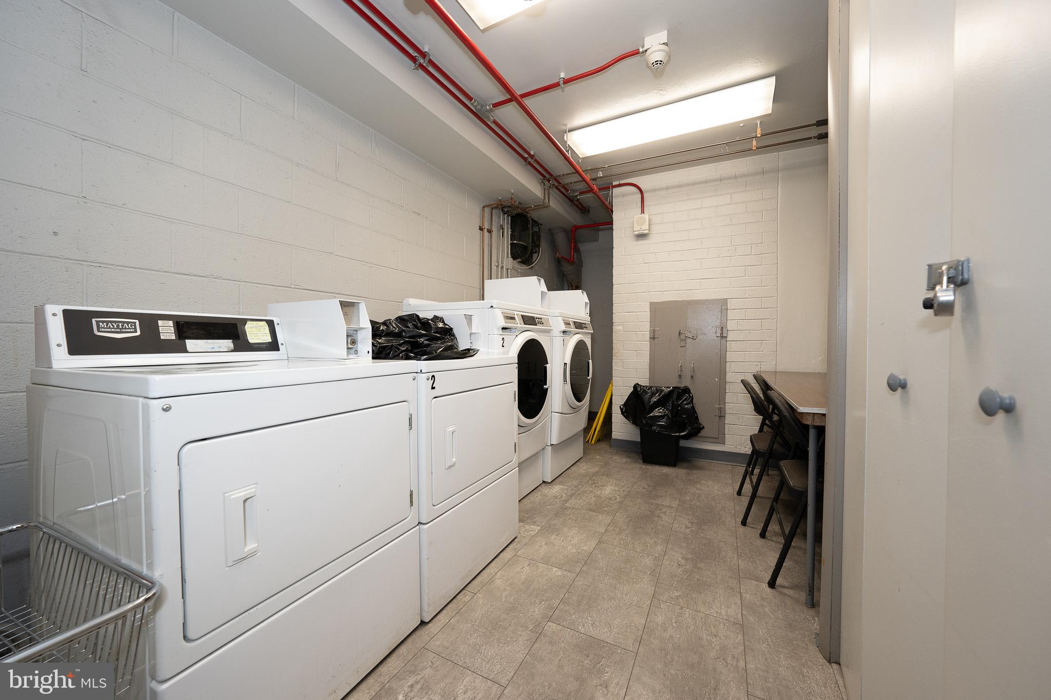 PHILADELPHIA - Residential