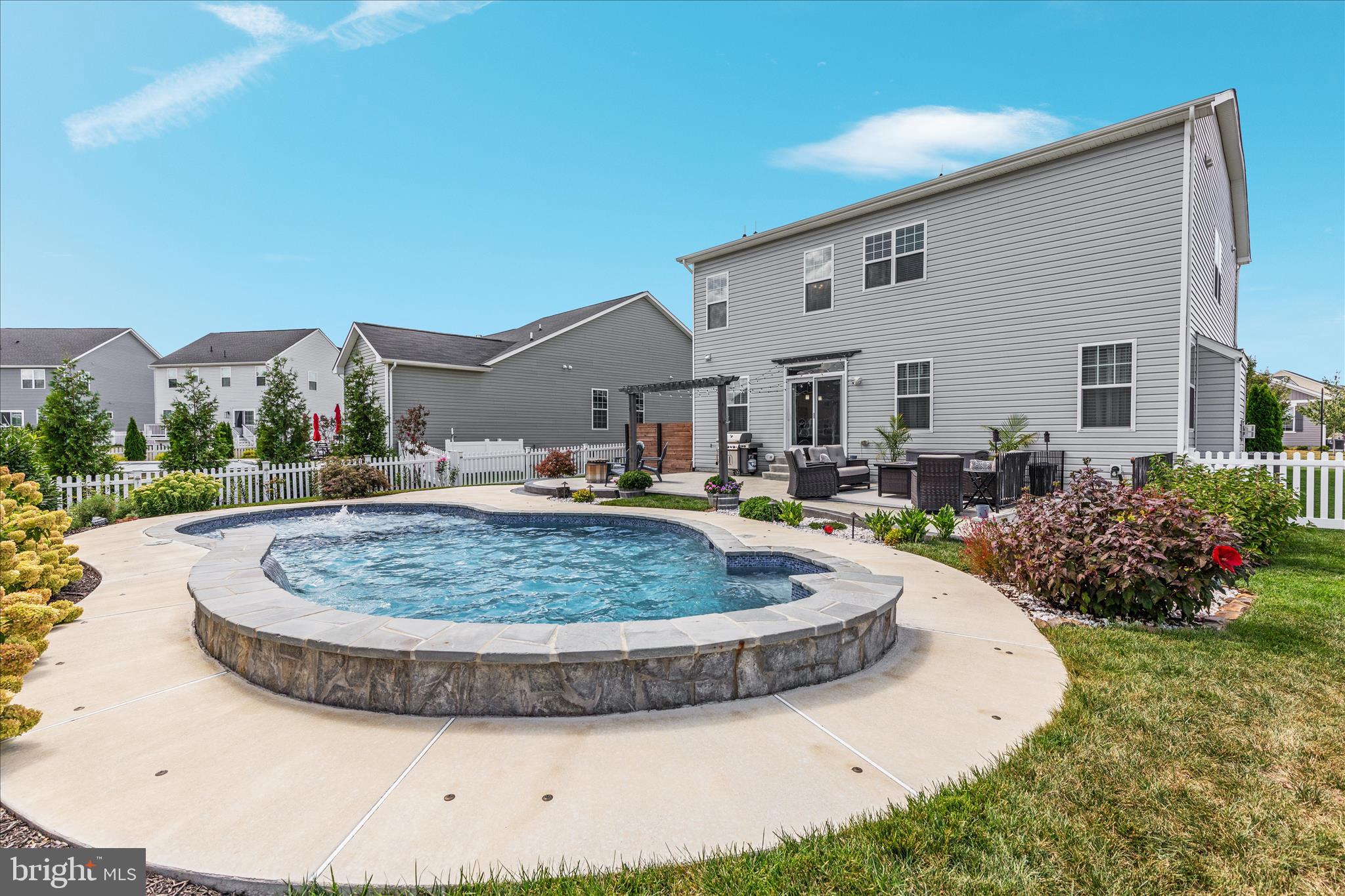 SNOWDEN BRIDGE - Residential