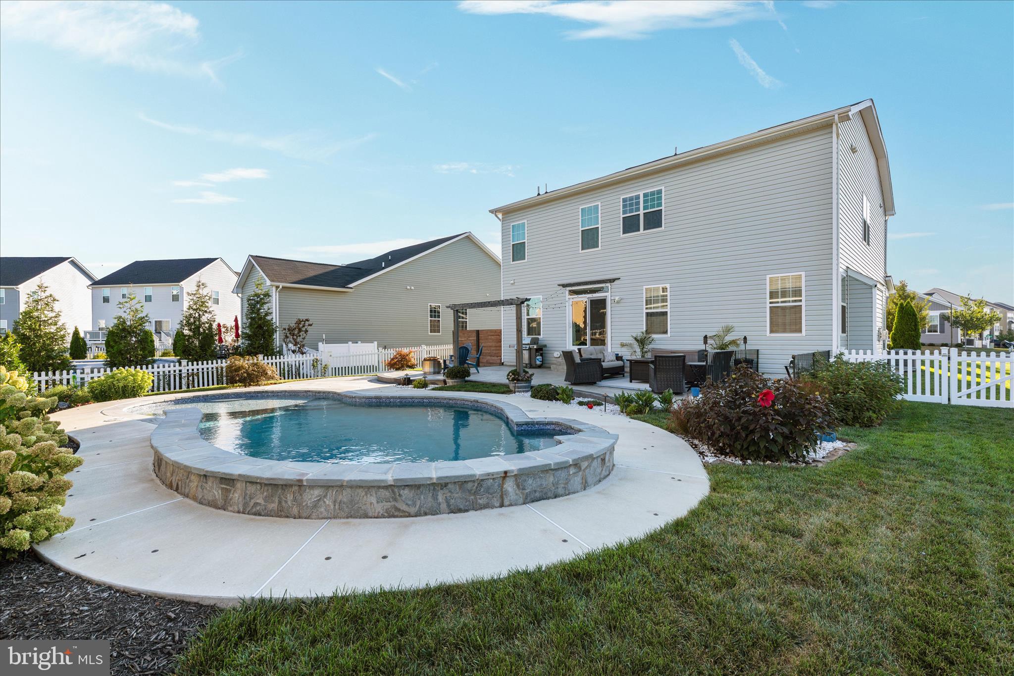 SNOWDEN BRIDGE - Residential