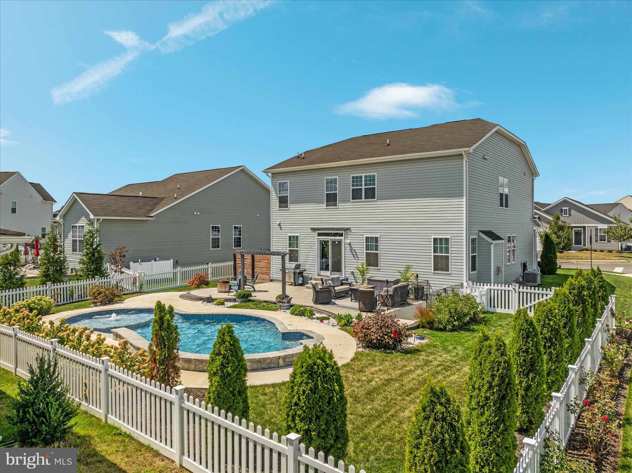 SNOWDEN BRIDGE - Residential