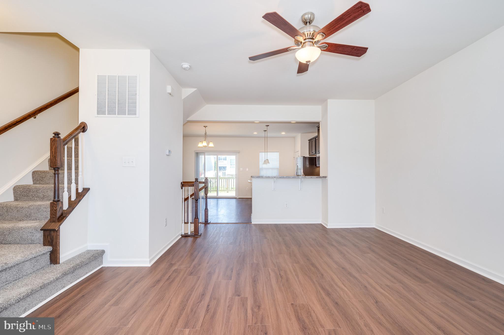 POTOMAC STATION - Residential