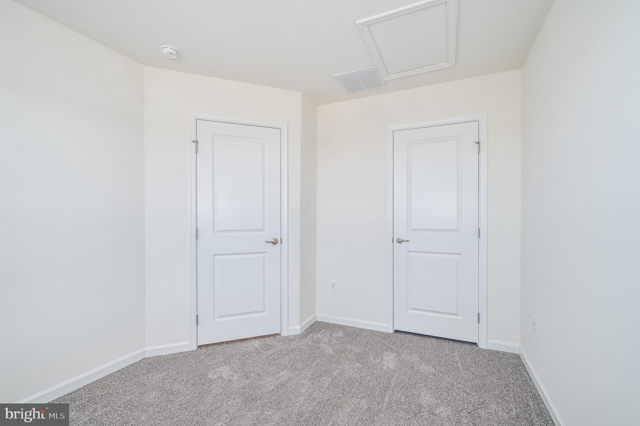 POTOMAC STATION - Residential