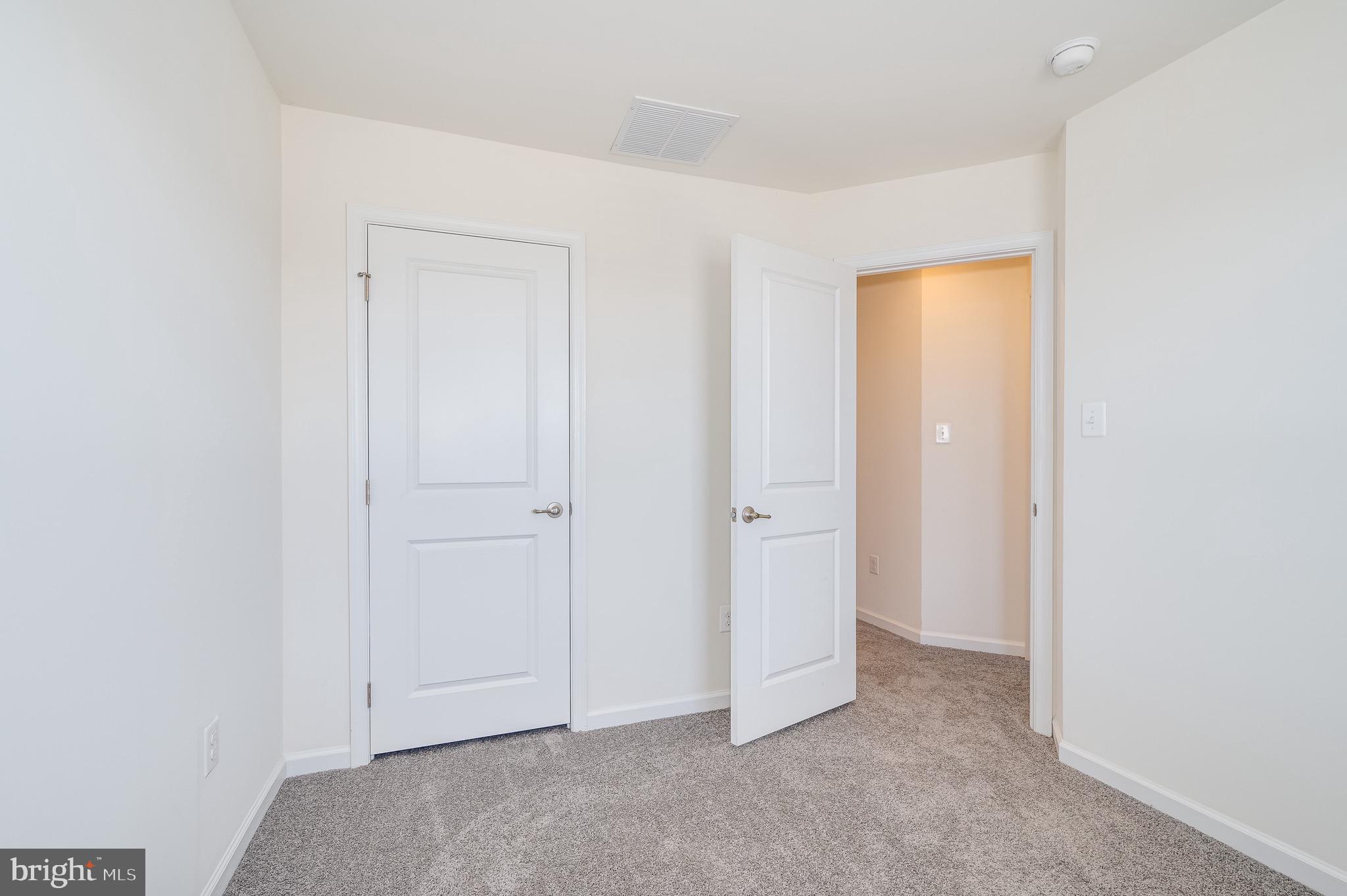 POTOMAC STATION - Residential