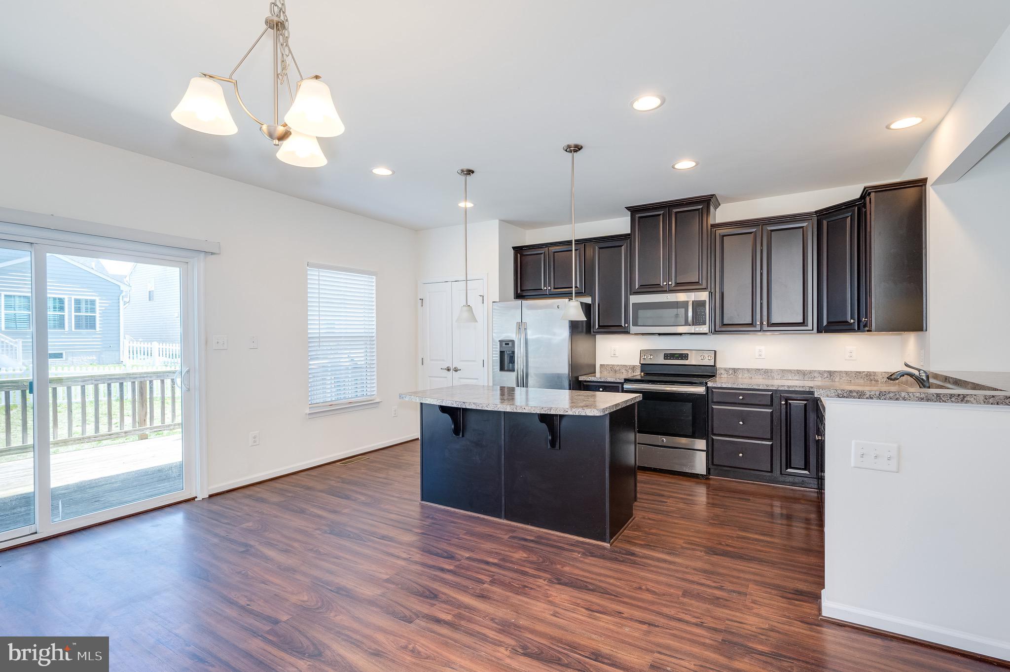 POTOMAC STATION - Residential