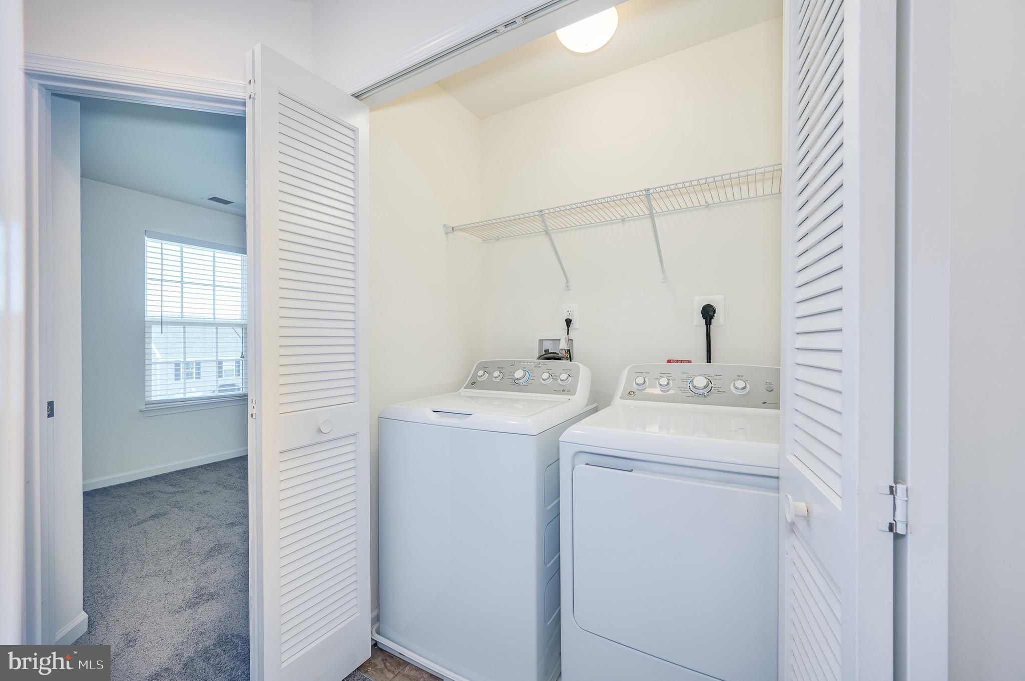 POTOMAC STATION - Residential