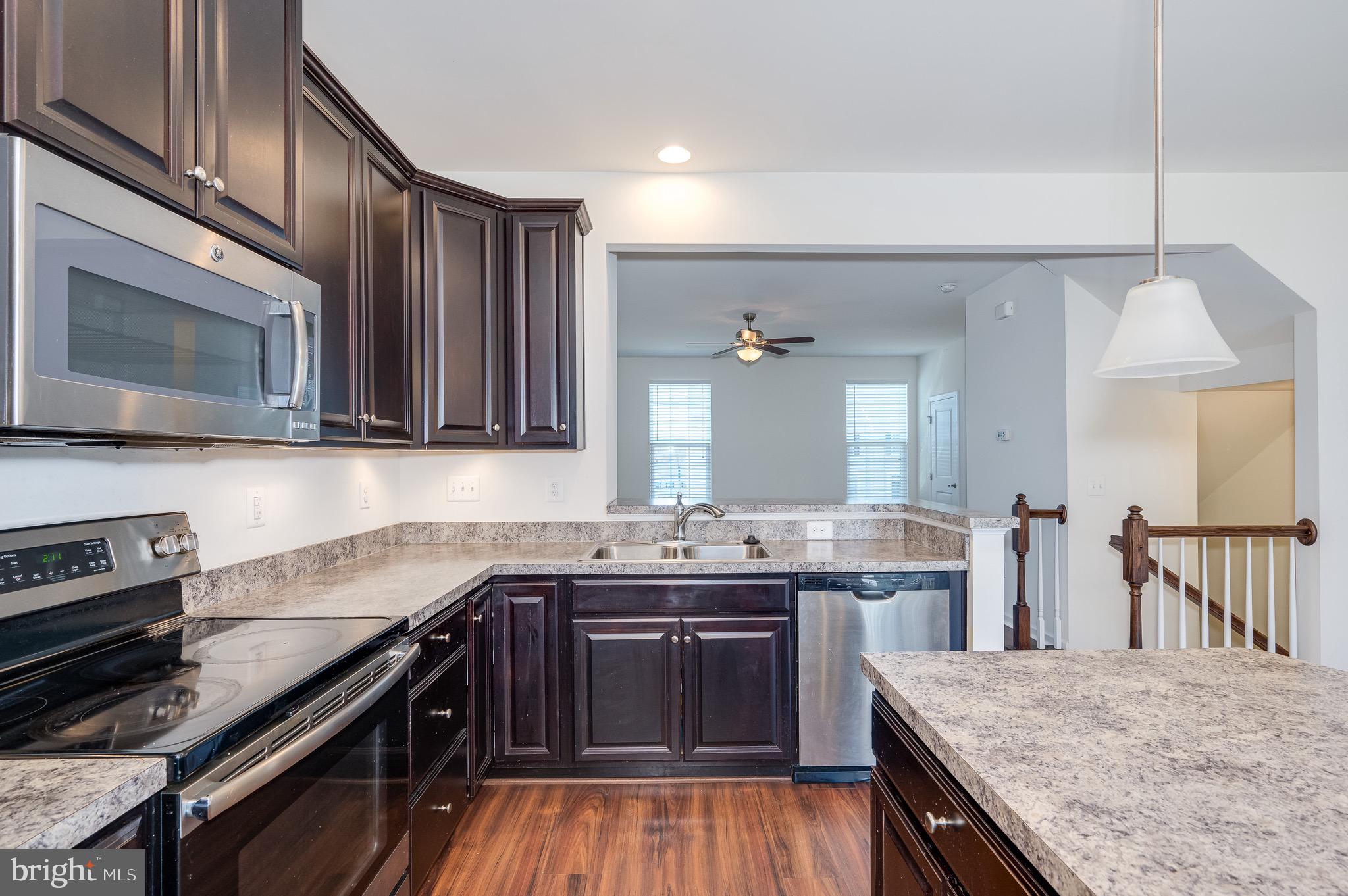 POTOMAC STATION - Residential