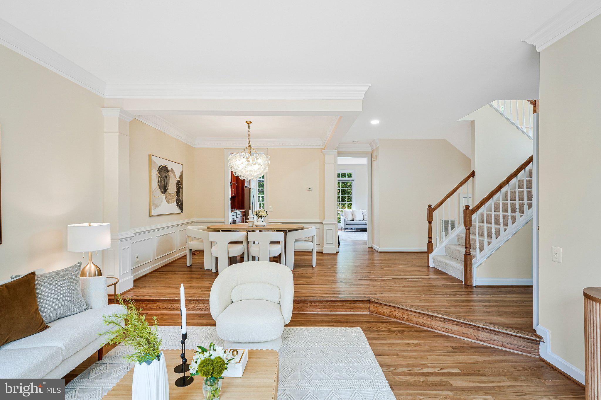 9576 LAGERSFIELD CIRCLE