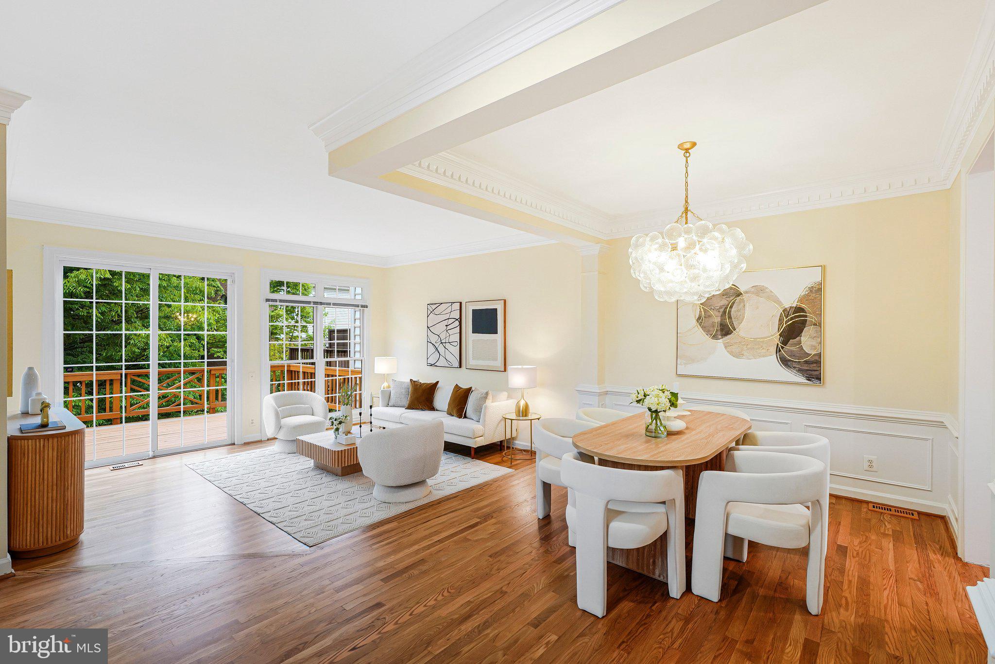 9576 LAGERSFIELD CIRCLE