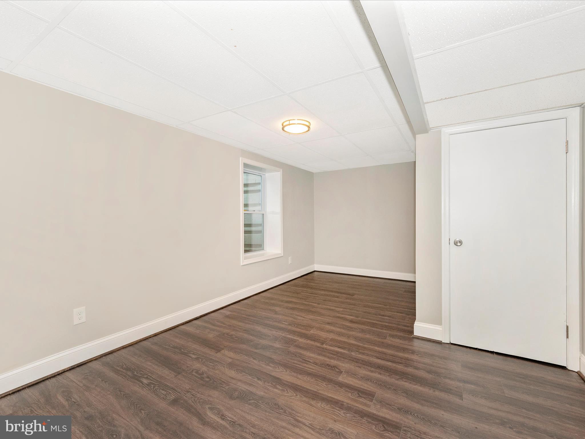 SHARPSBURG - Residential