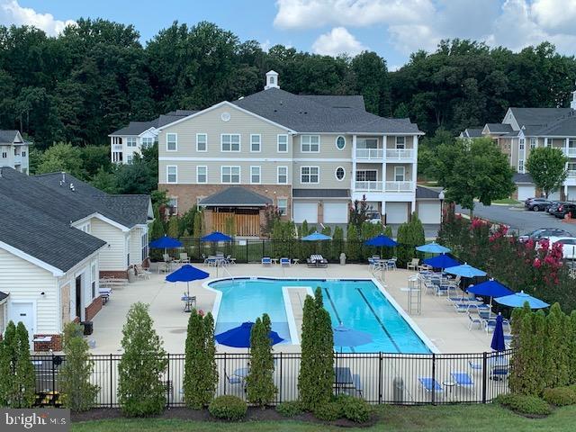 CARROLLS CREEK - Residential