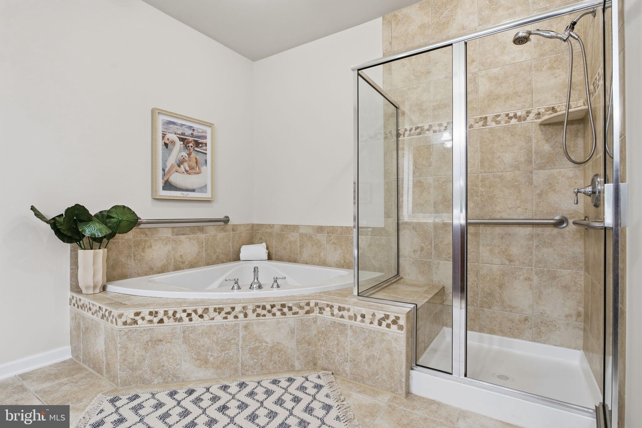 CARROLLS CREEK - Residential