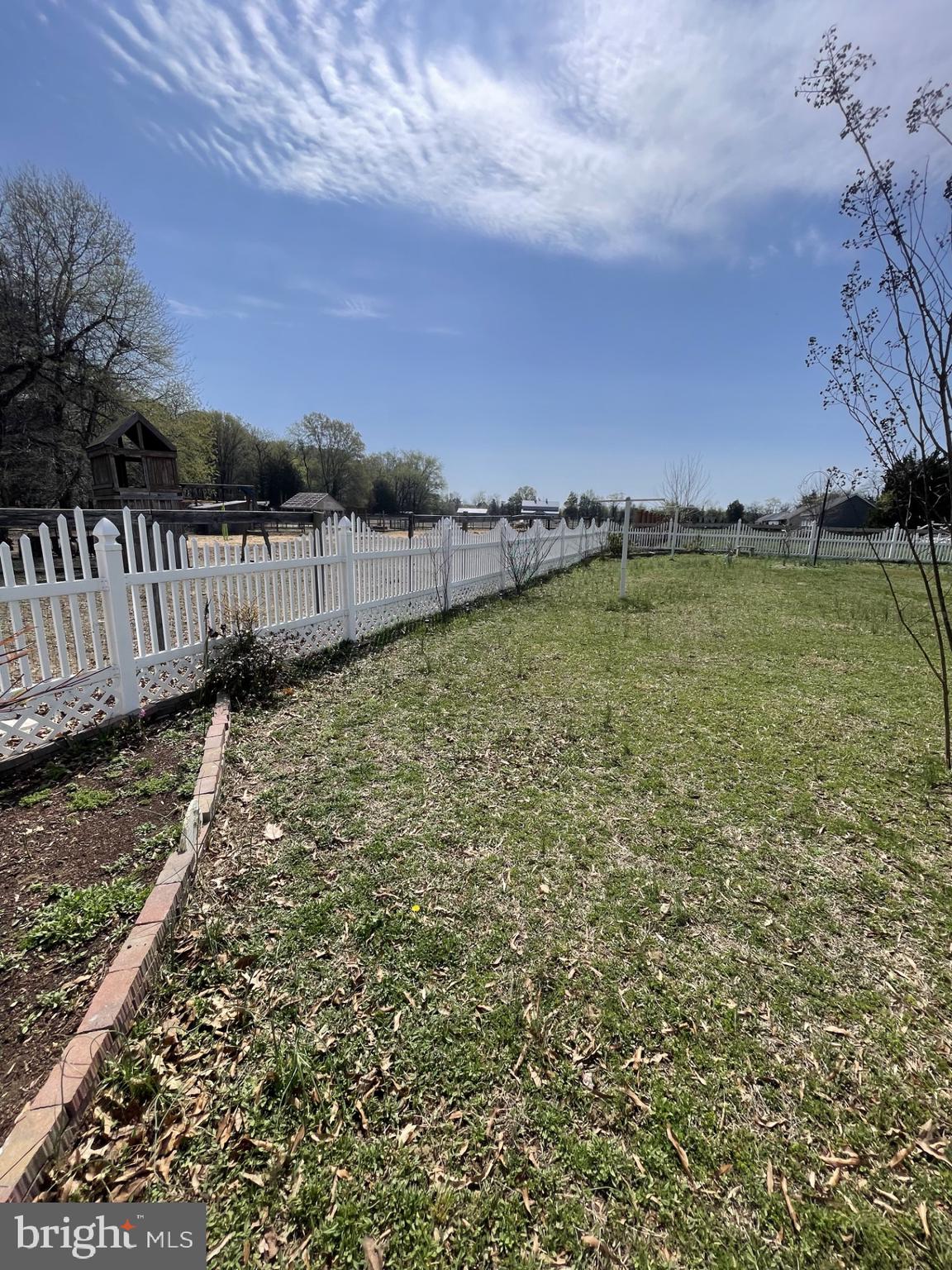 PINE COVE - Residential