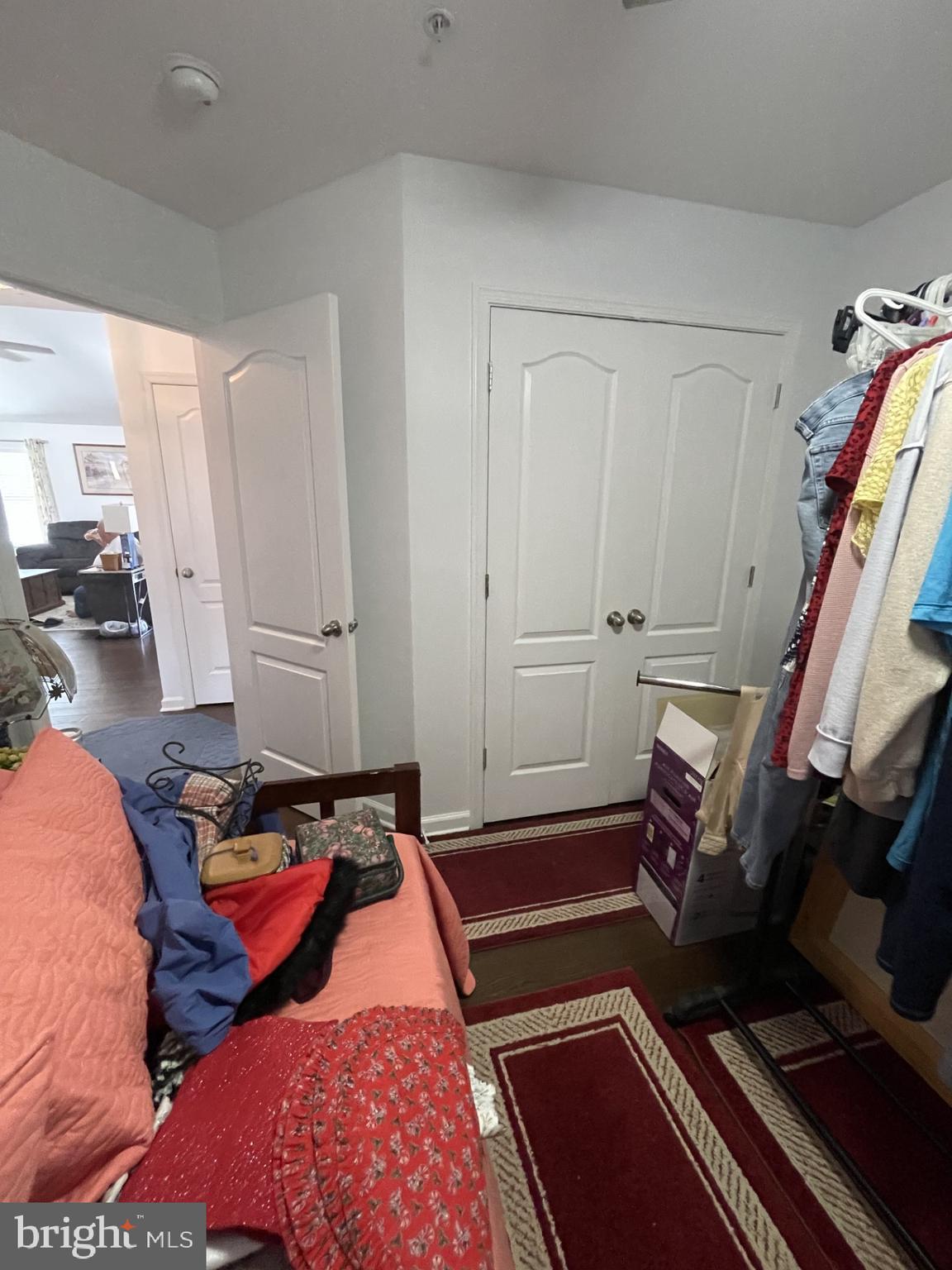 PINE COVE - Residential