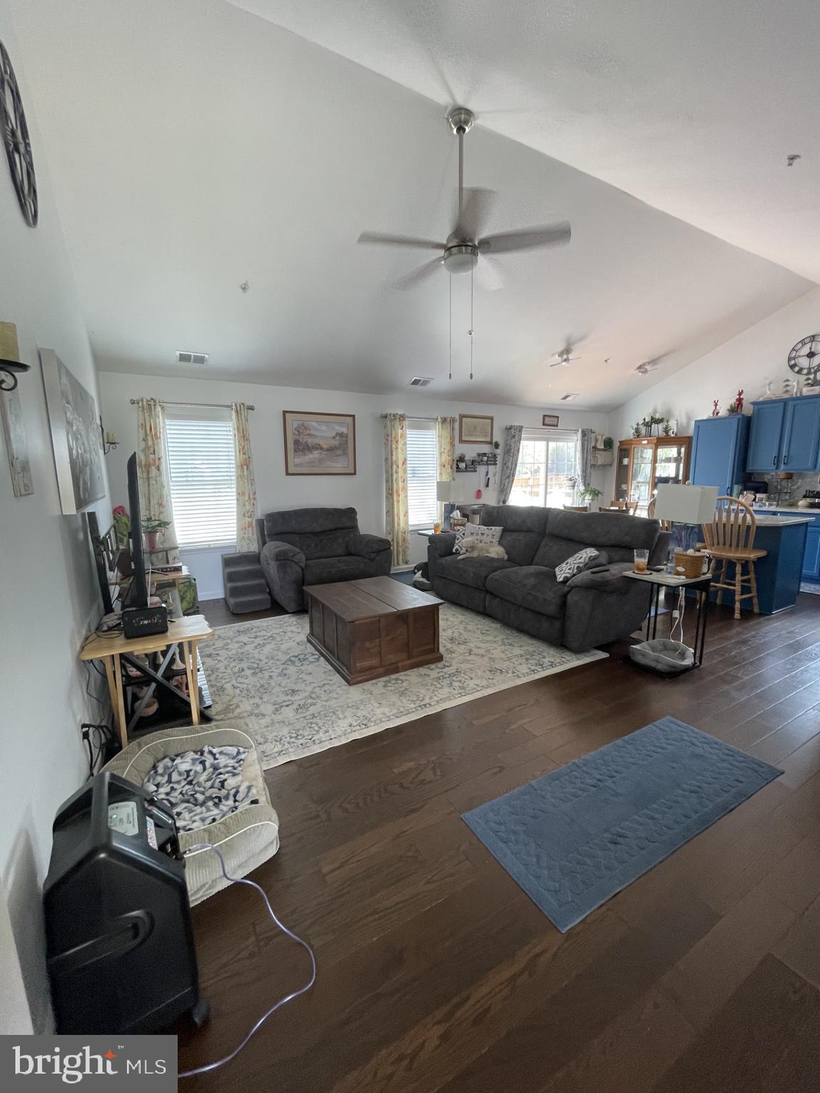 PINE COVE - Residential