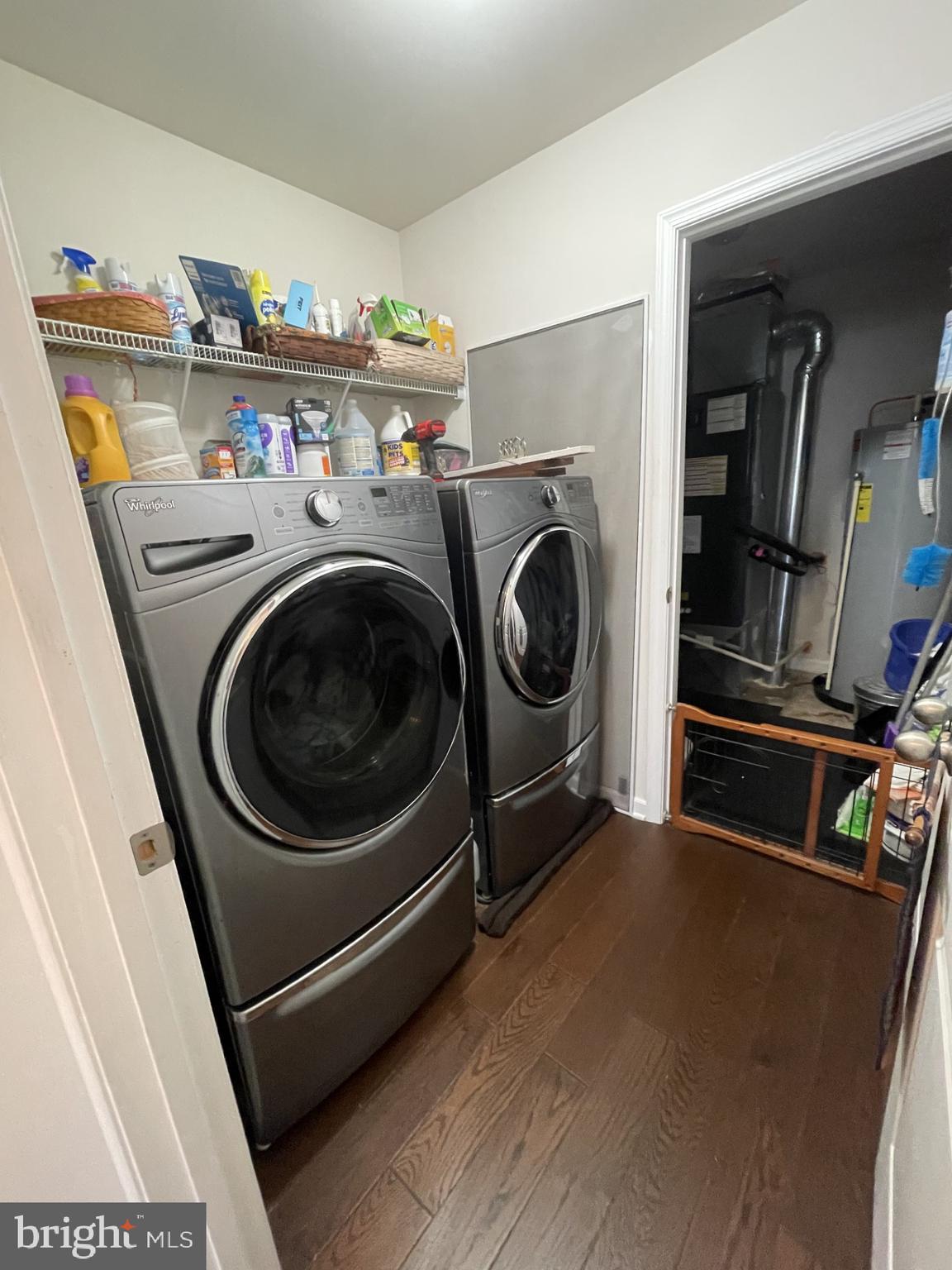 PINE COVE - Residential