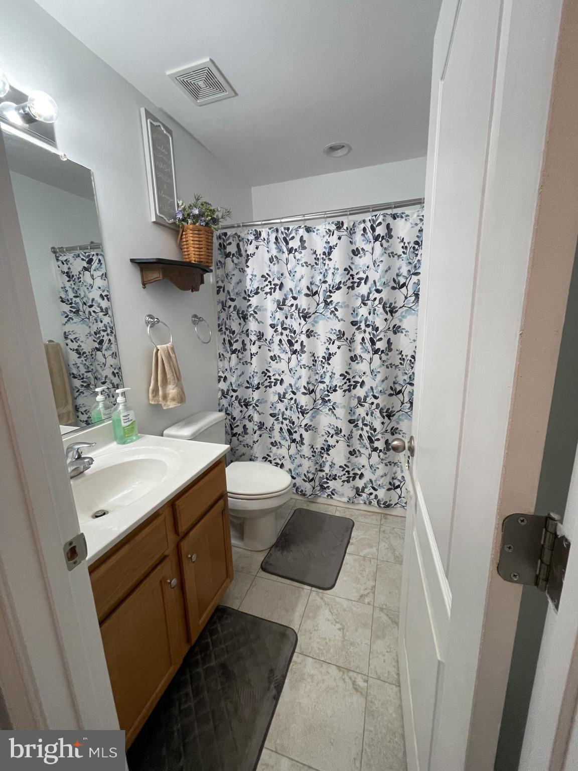 PINE COVE - Residential