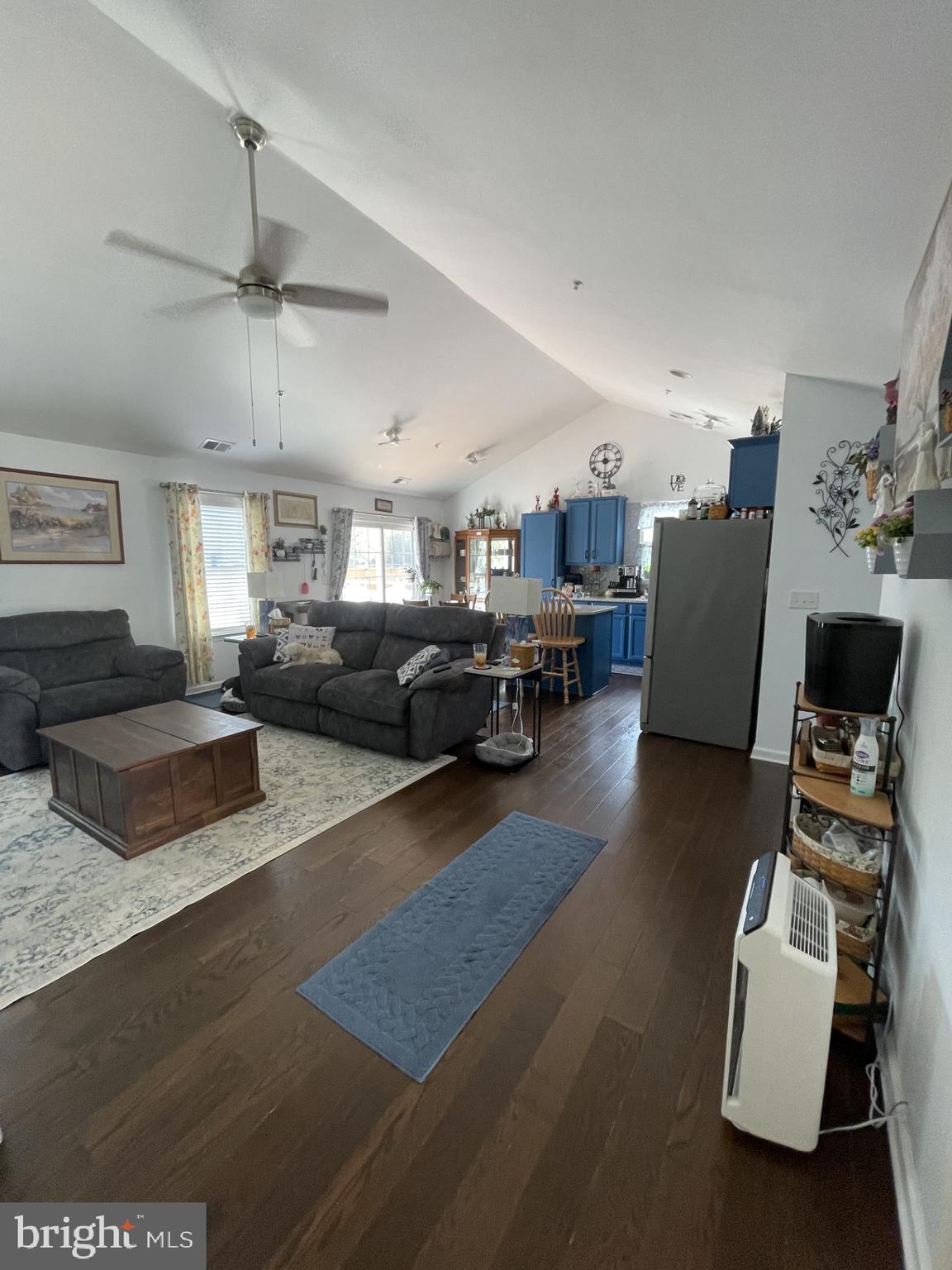 PINE COVE - Residential