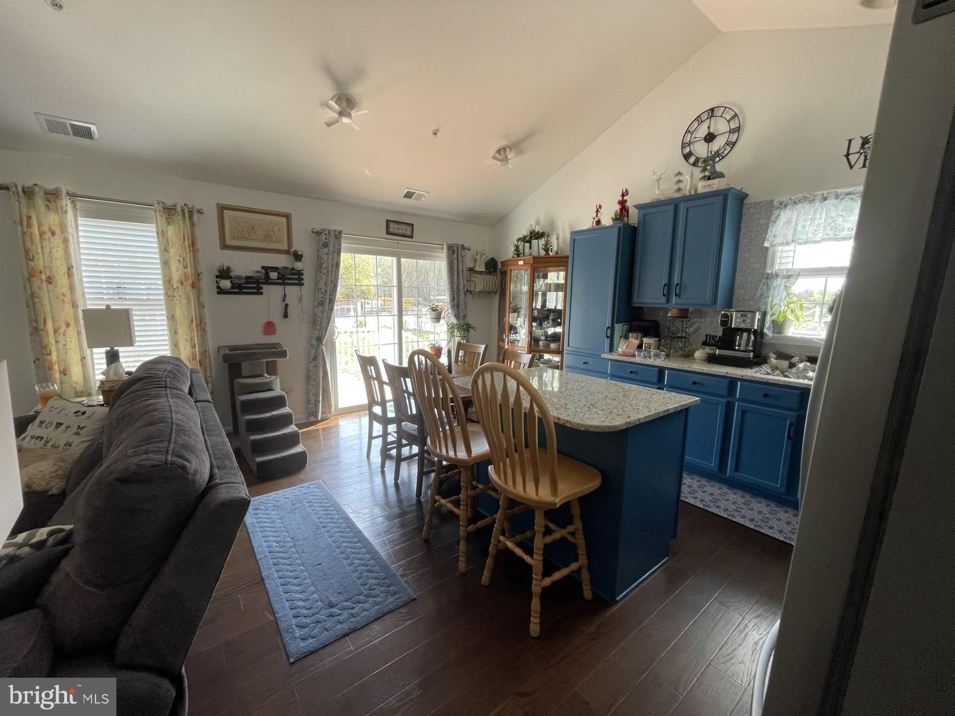 PINE COVE - Residential