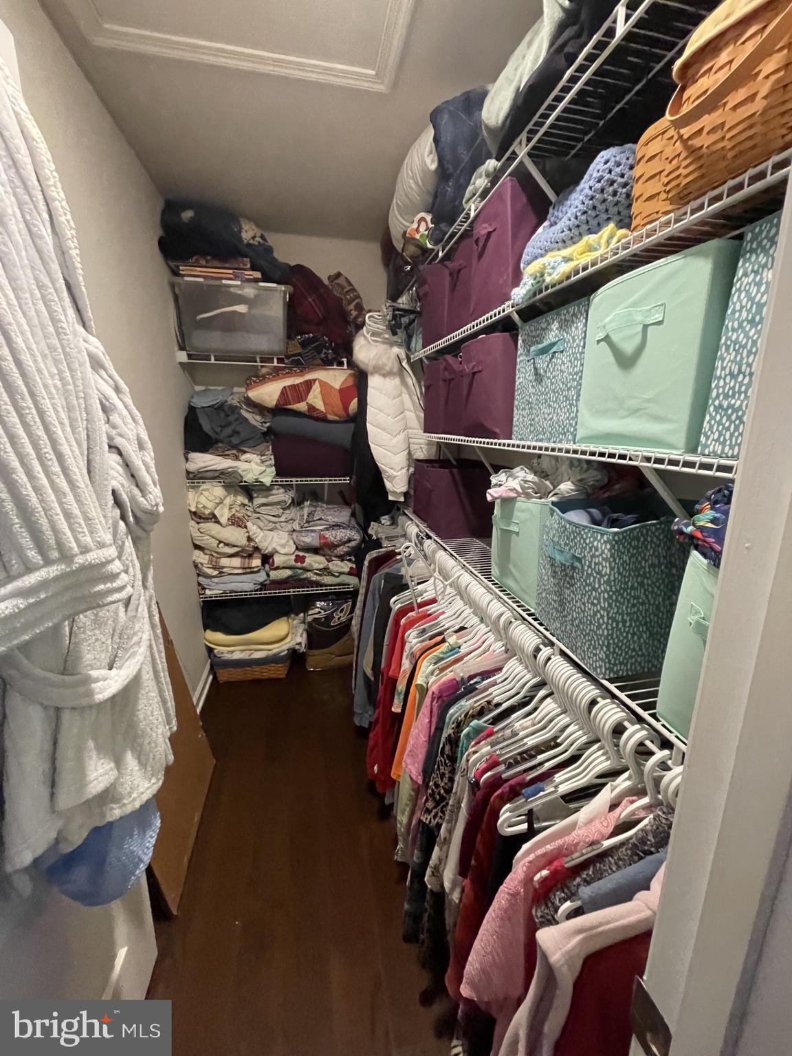 PINE COVE - Residential