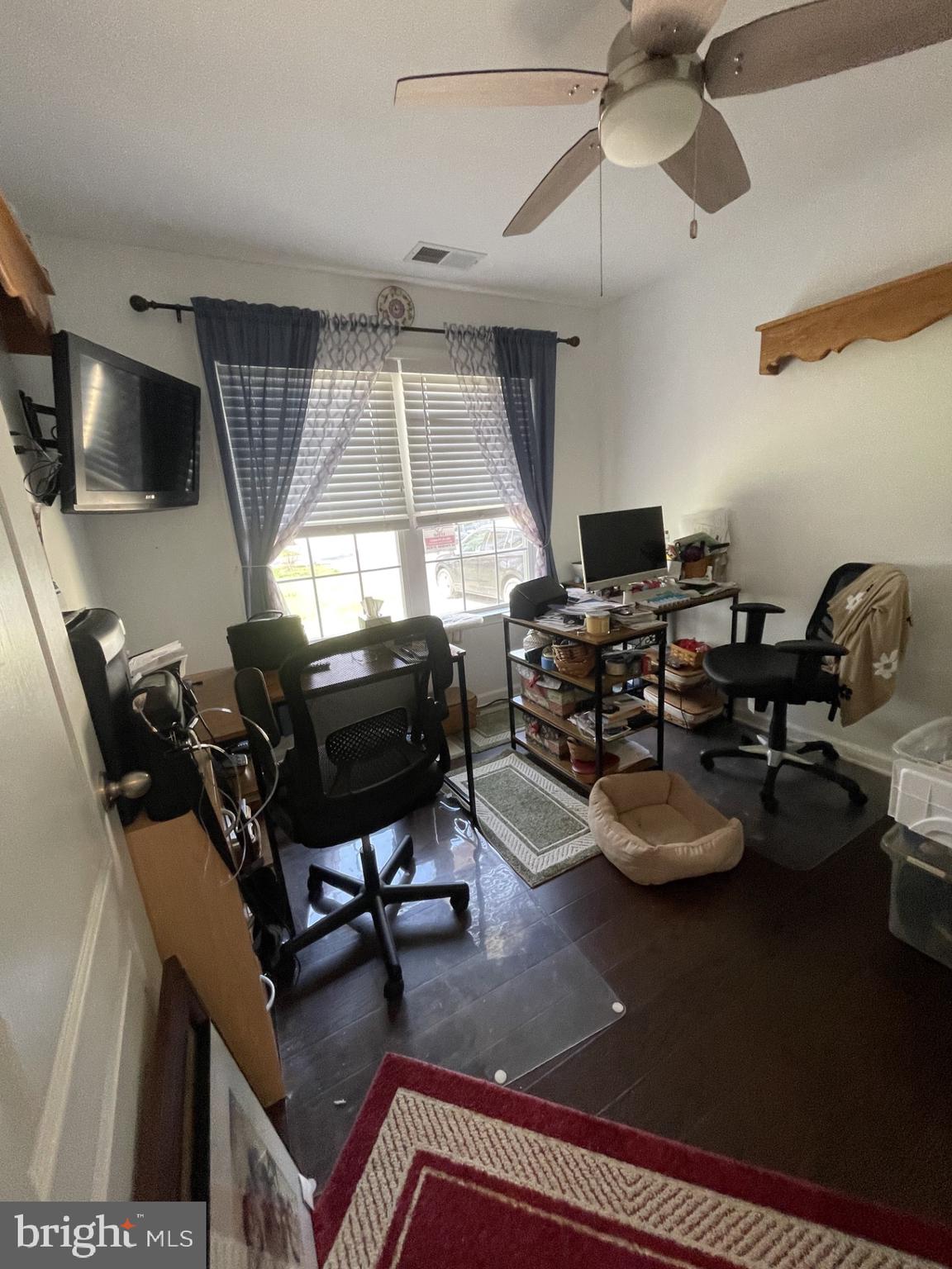 PINE COVE - Residential