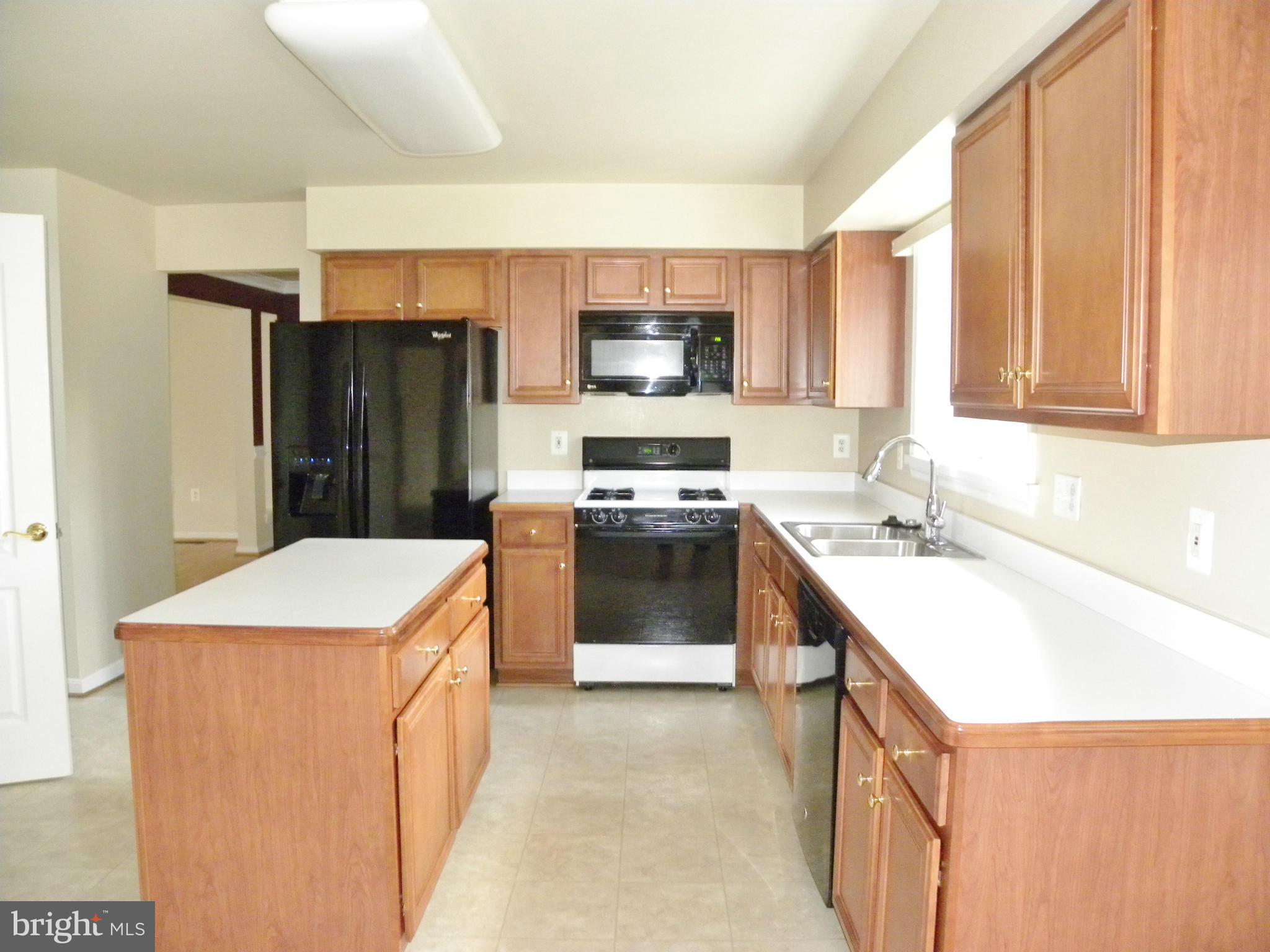 SOMERSET - Residential