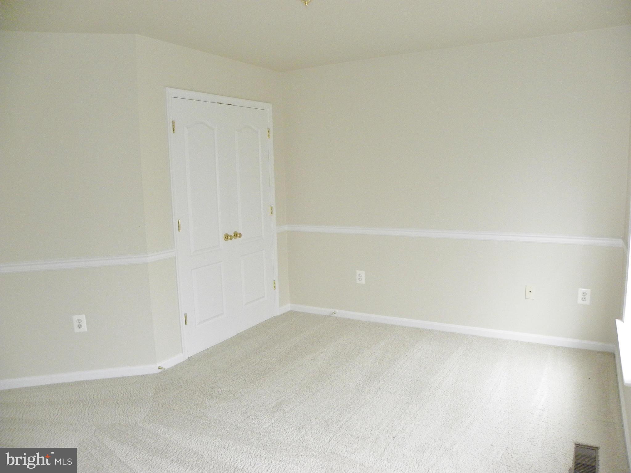 SOMERSET - Residential