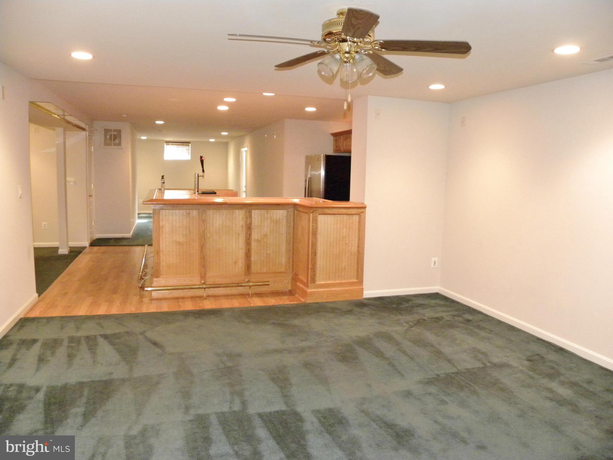 SOMERSET - Residential