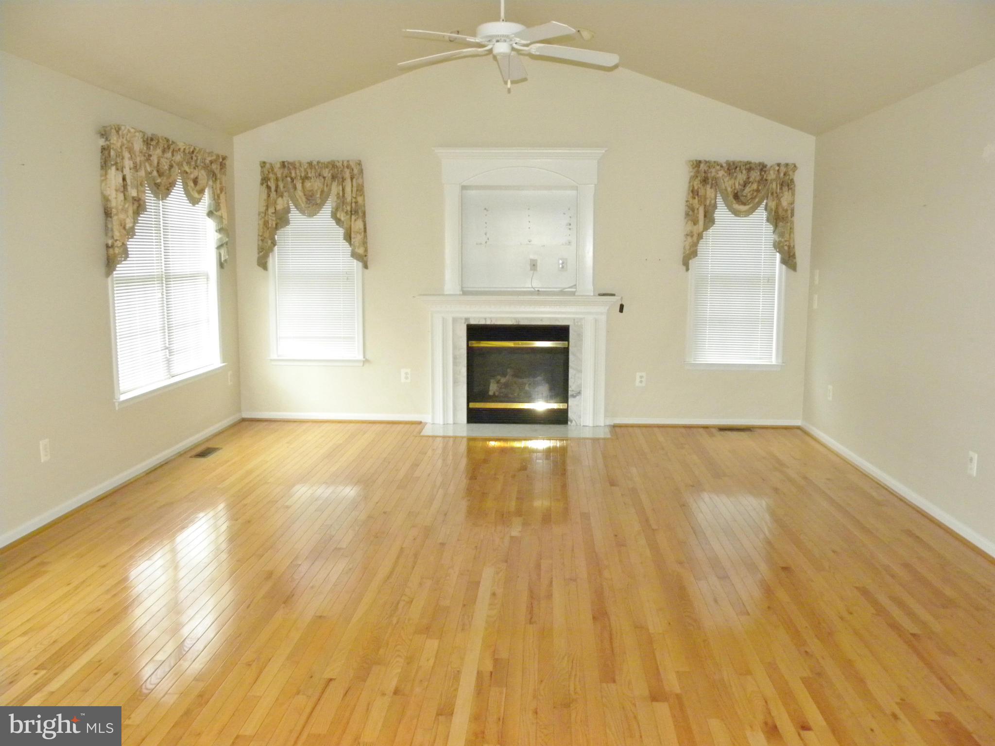 SOMERSET - Residential