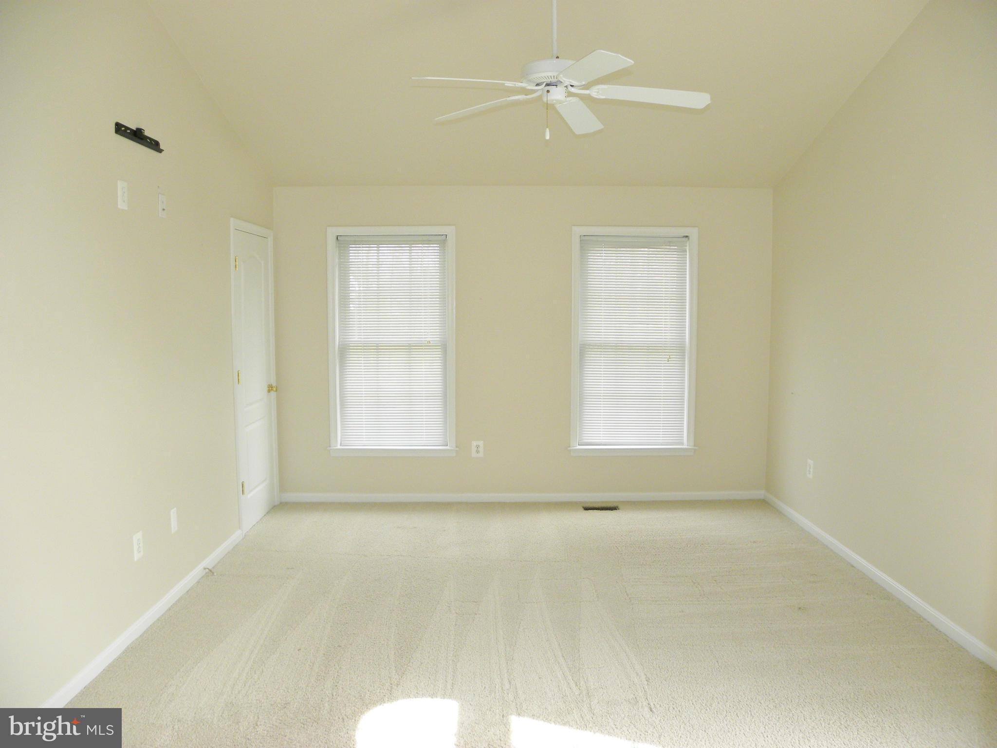 SOMERSET - Residential