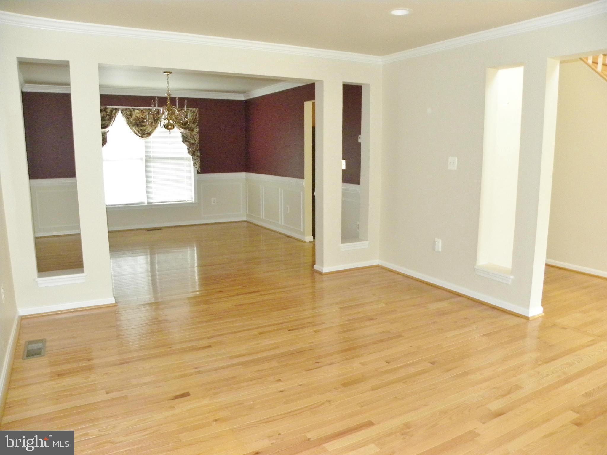 SOMERSET - Residential