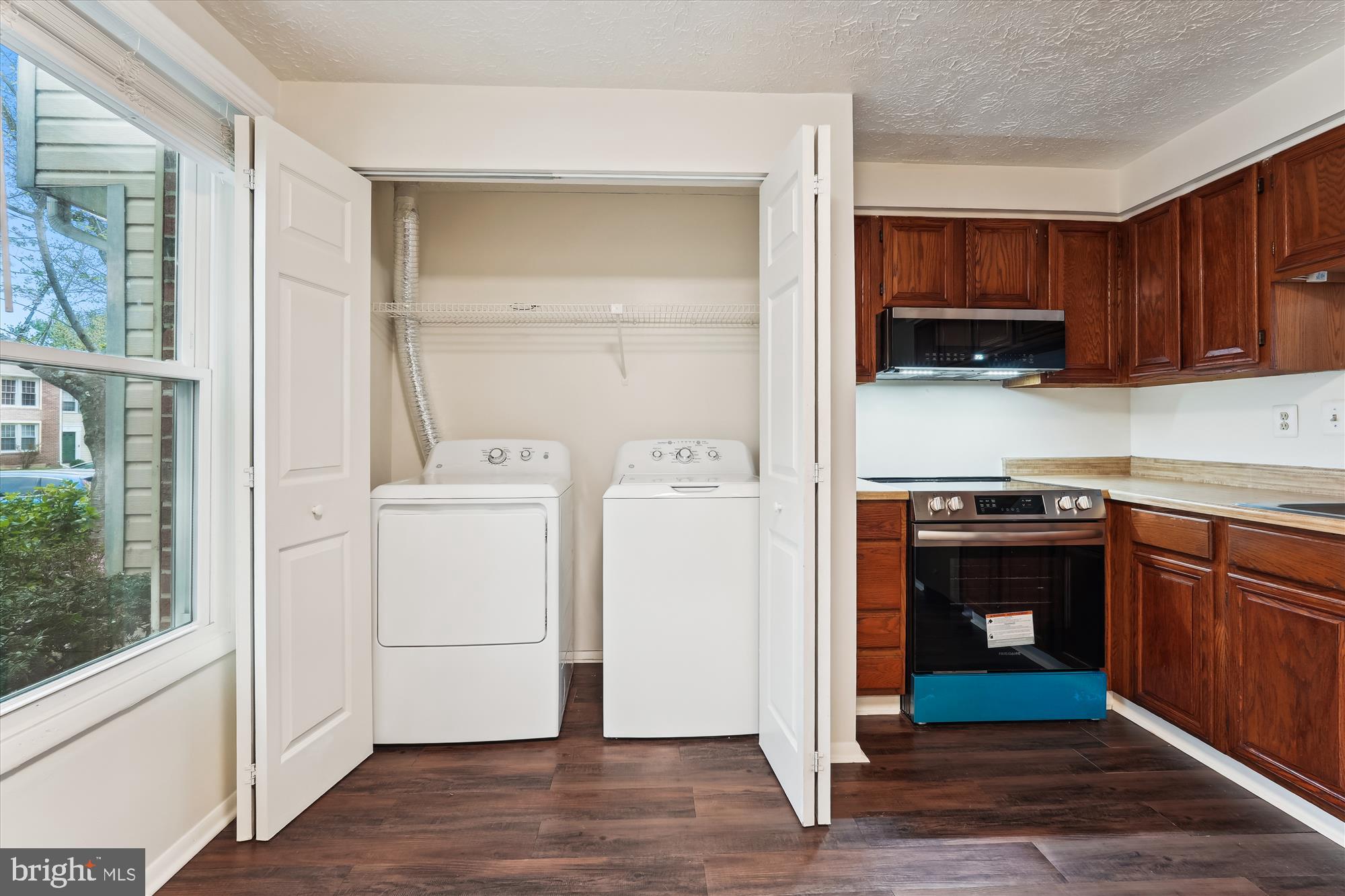 MEADOWVALE - Residential