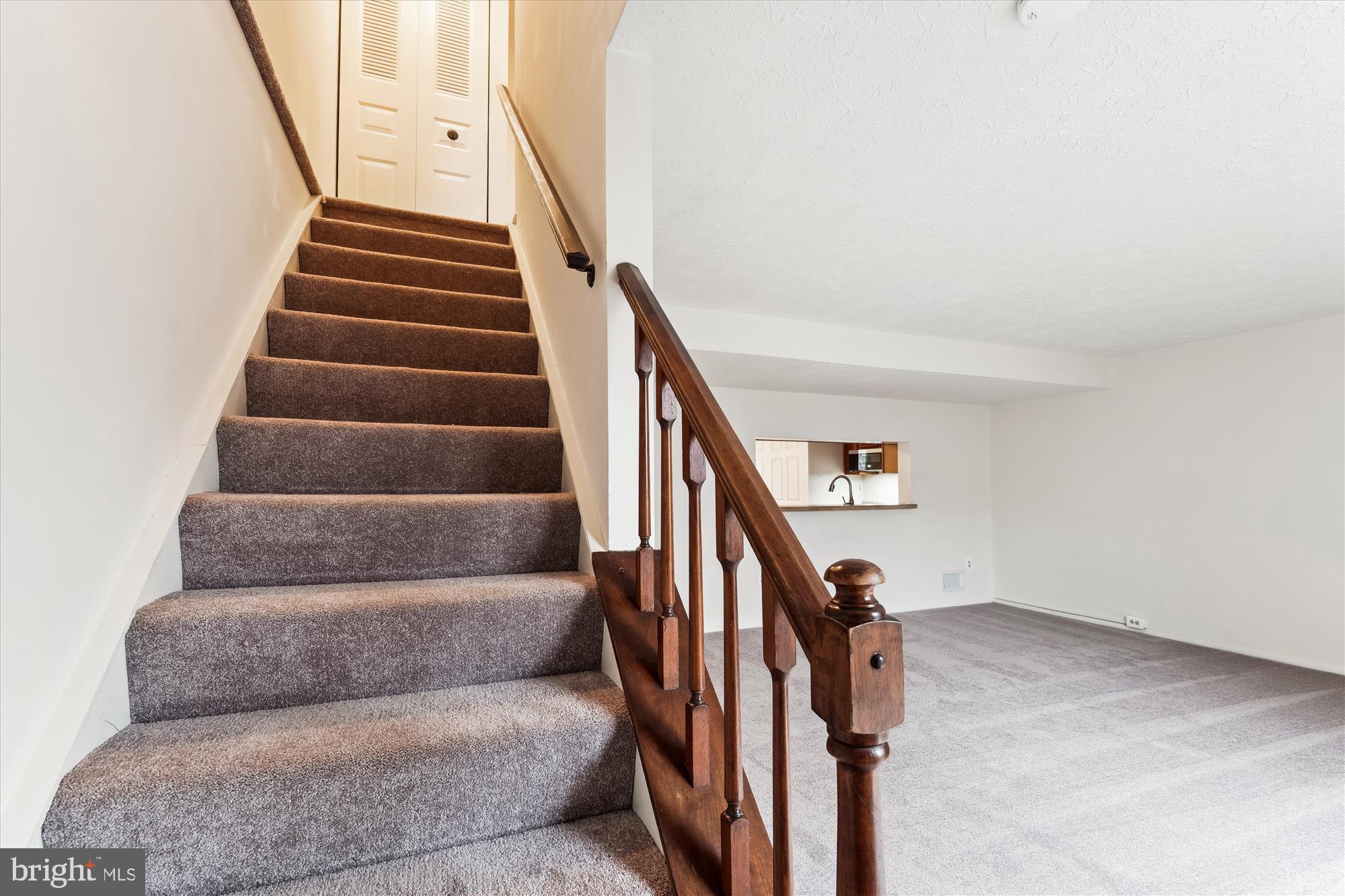 MEADOWVALE - Residential