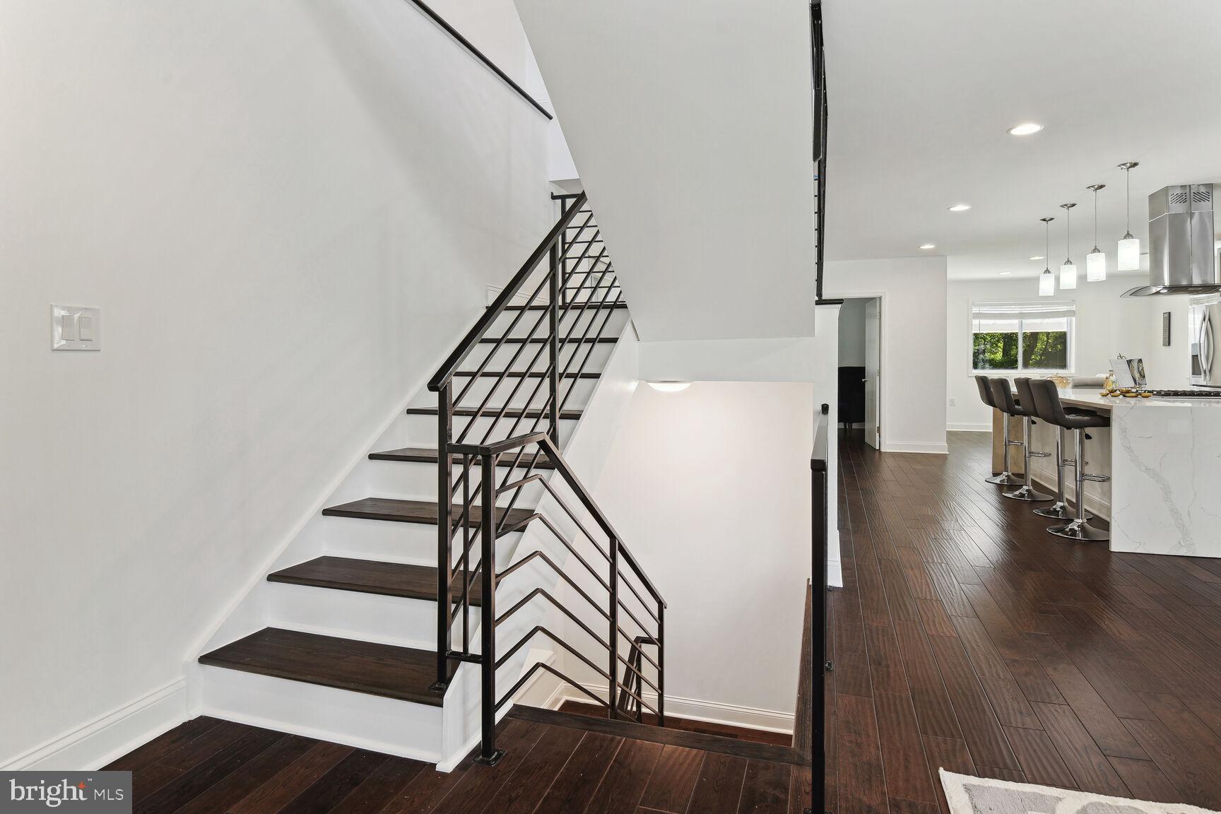 TAKOMA PARK - Residential