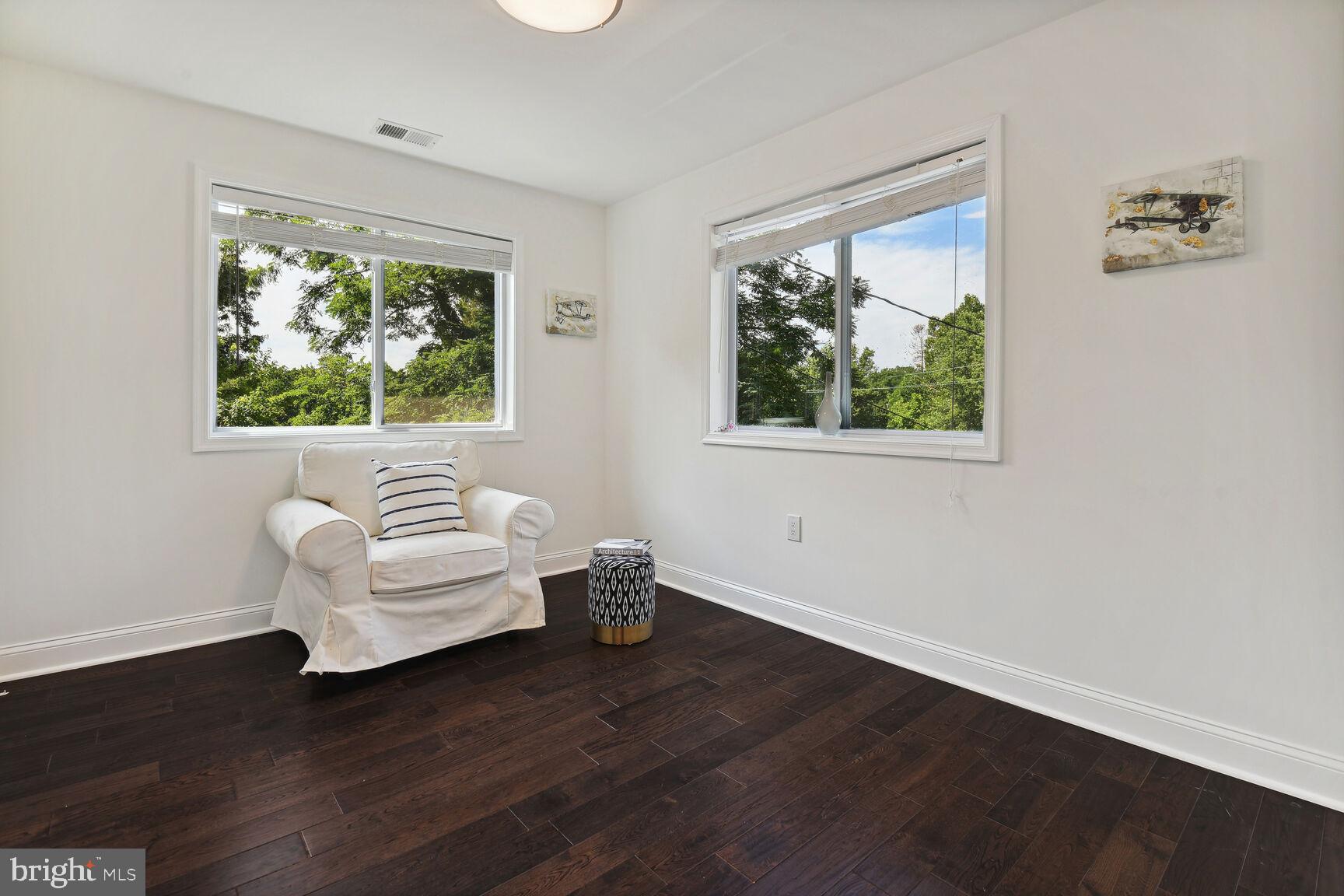 TAKOMA PARK - Residential