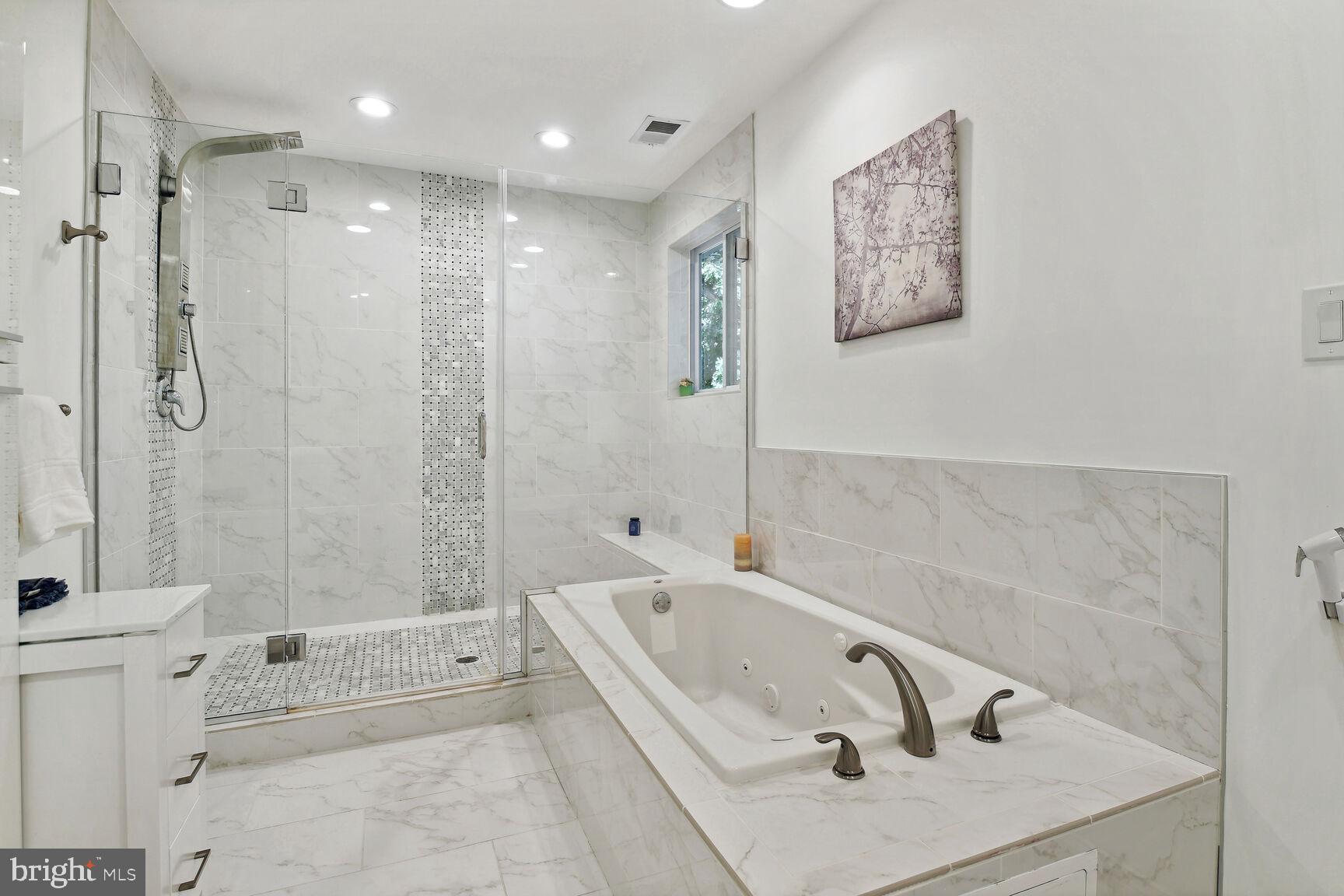 TAKOMA PARK - Residential