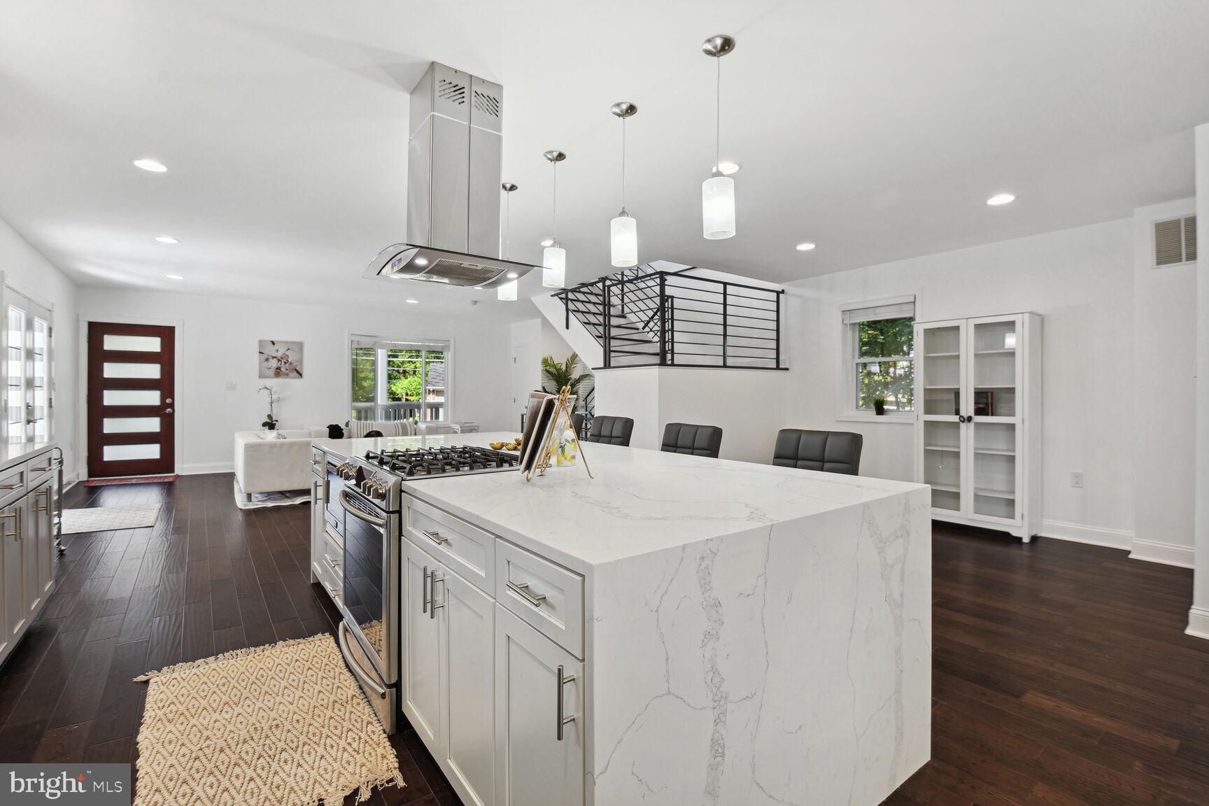 TAKOMA PARK - Residential