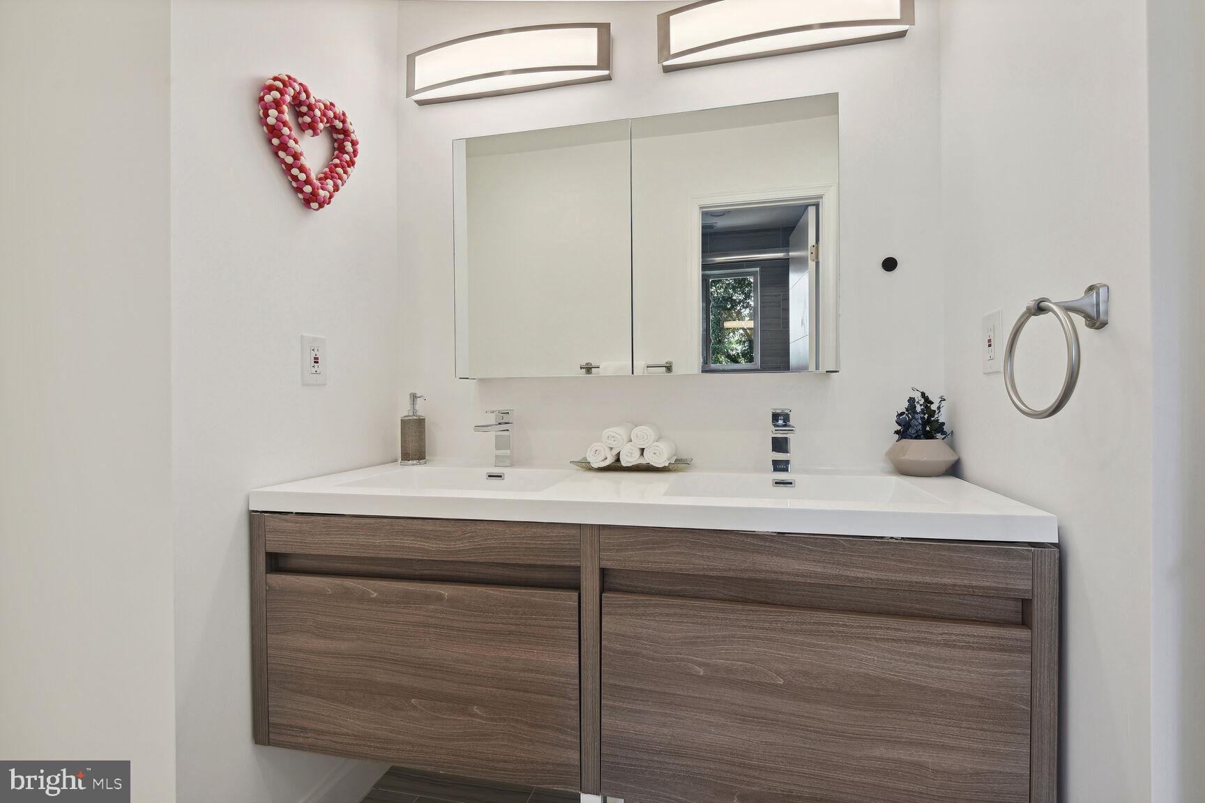 TAKOMA PARK - Residential