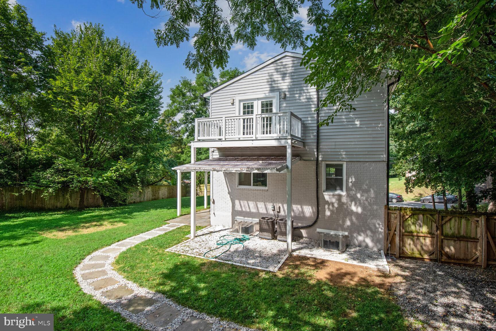 TAKOMA PARK - Residential