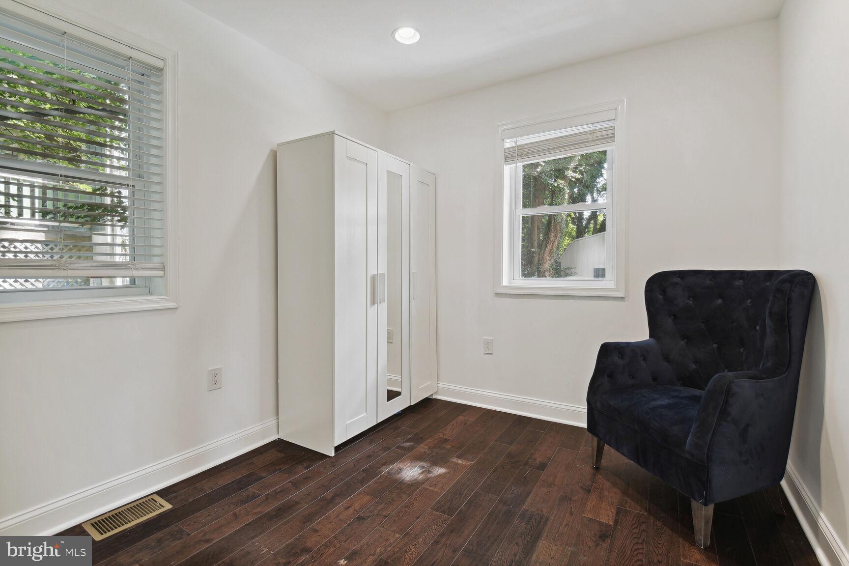 TAKOMA PARK - Residential