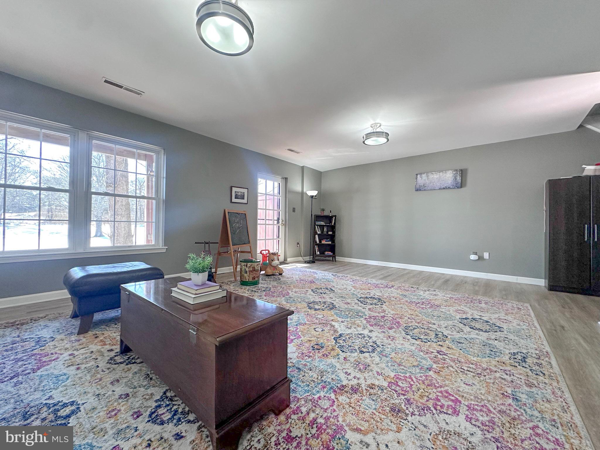 GOLF COURSE SQUARE - Residential