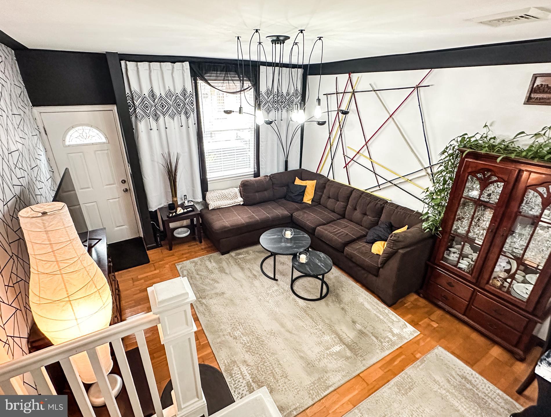 PORT RICHMOND - Residential