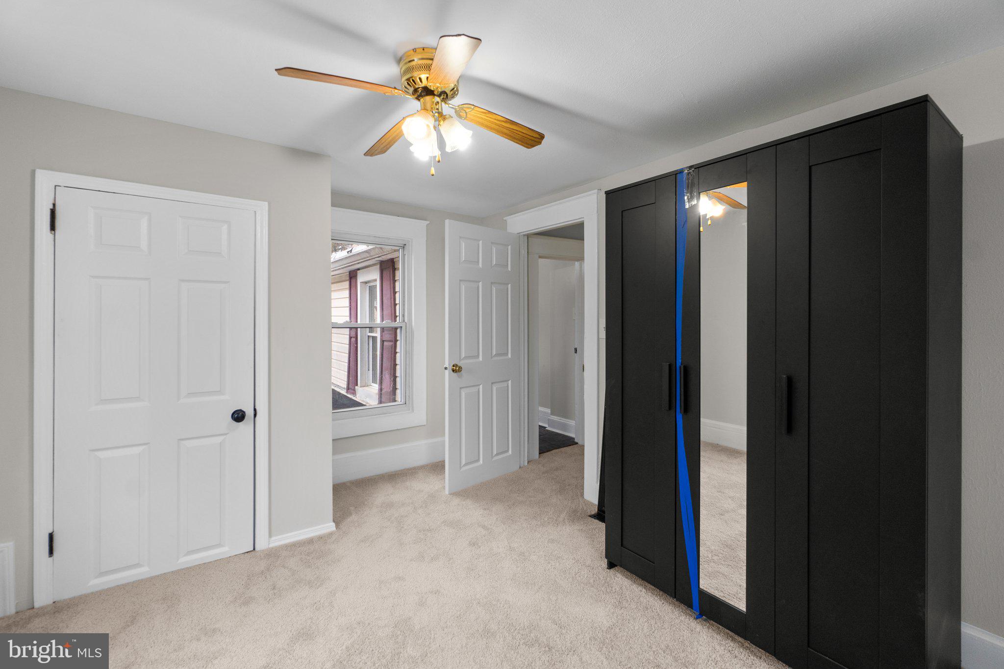 DOWNTOWN WESTMINSTER - Residential