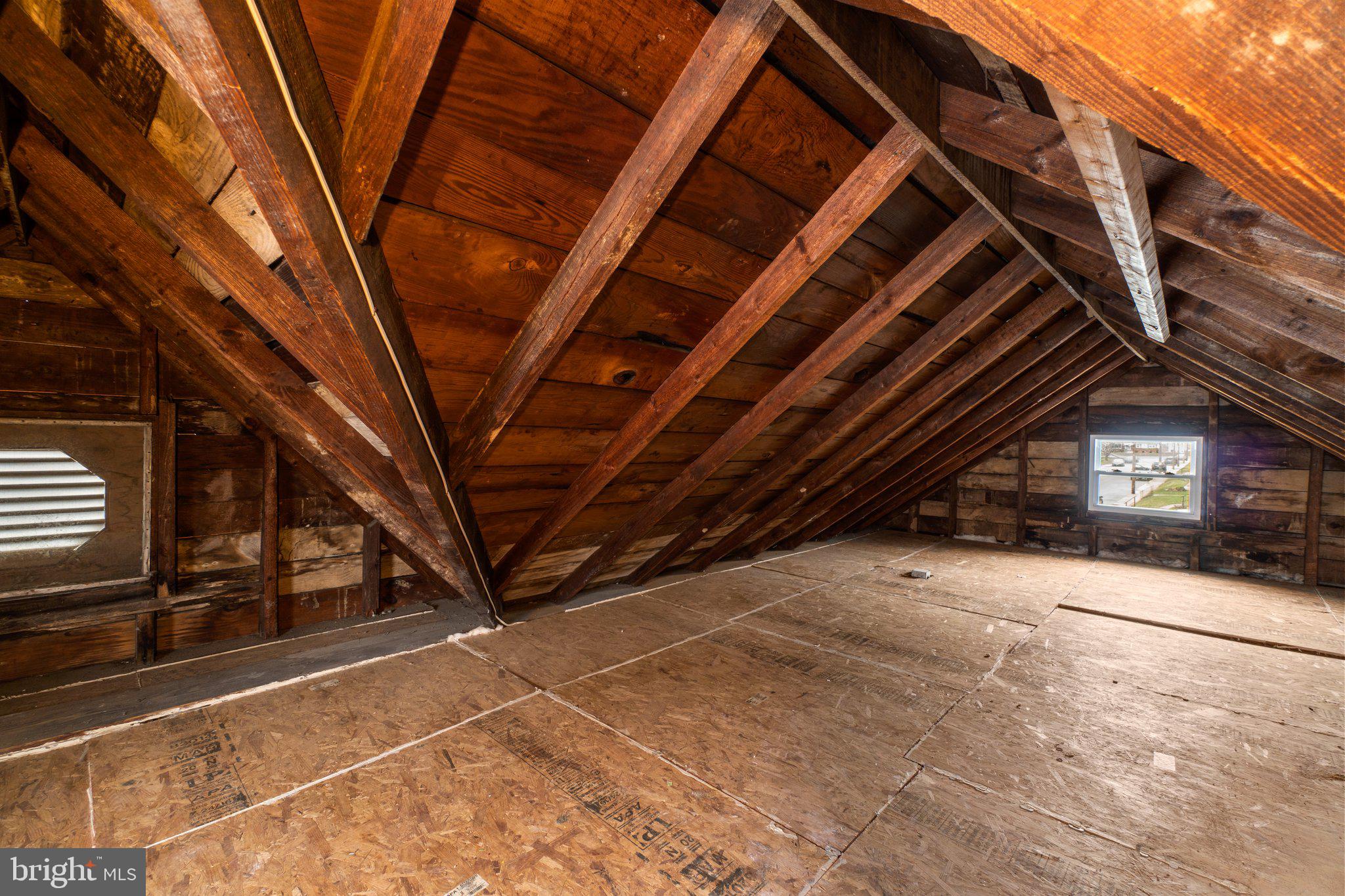 DOWNTOWN WESTMINSTER - Residential